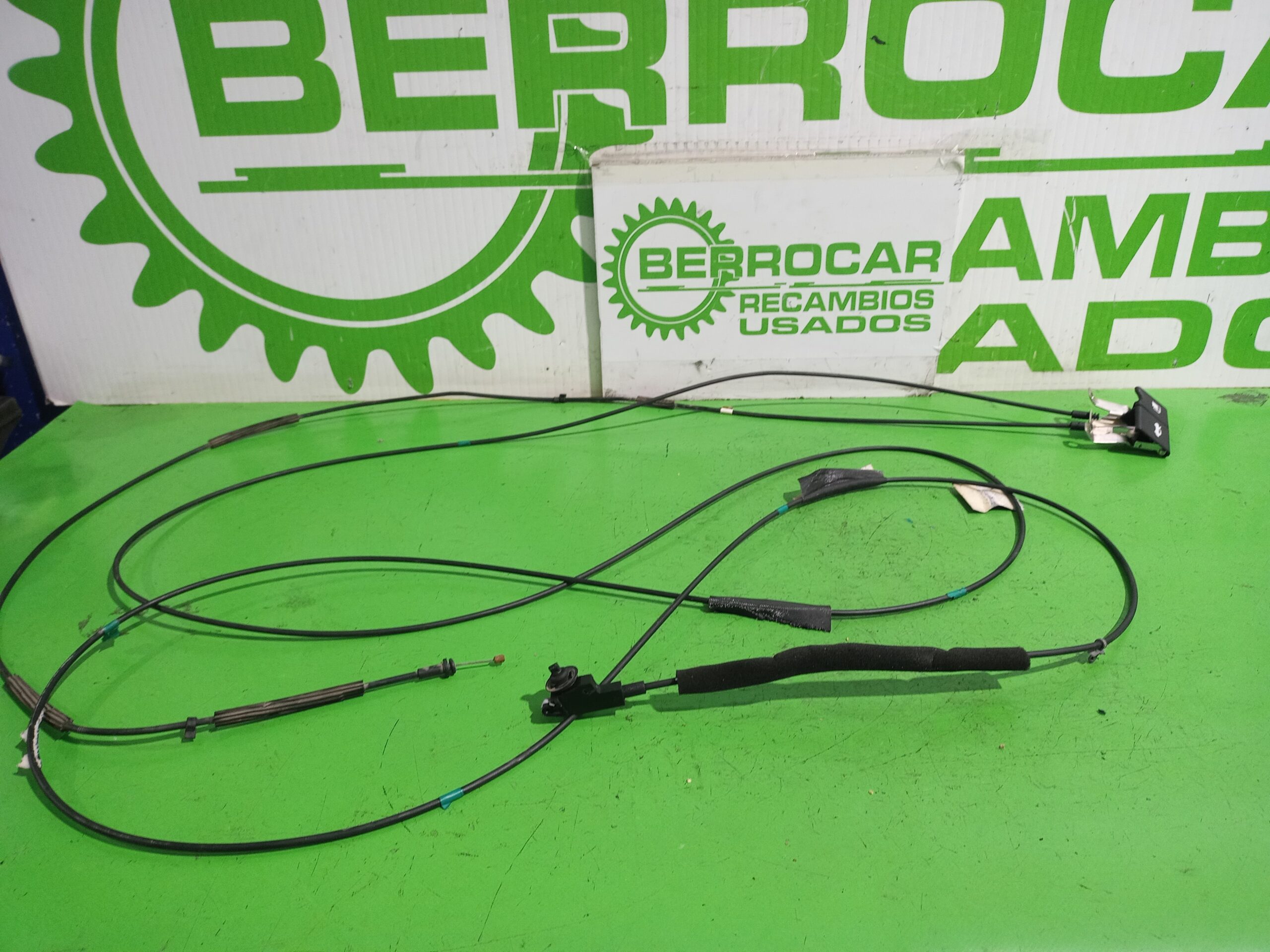 tirador_capot_656211ka0a_788221kk0b_nissan_juke_f15_acenta