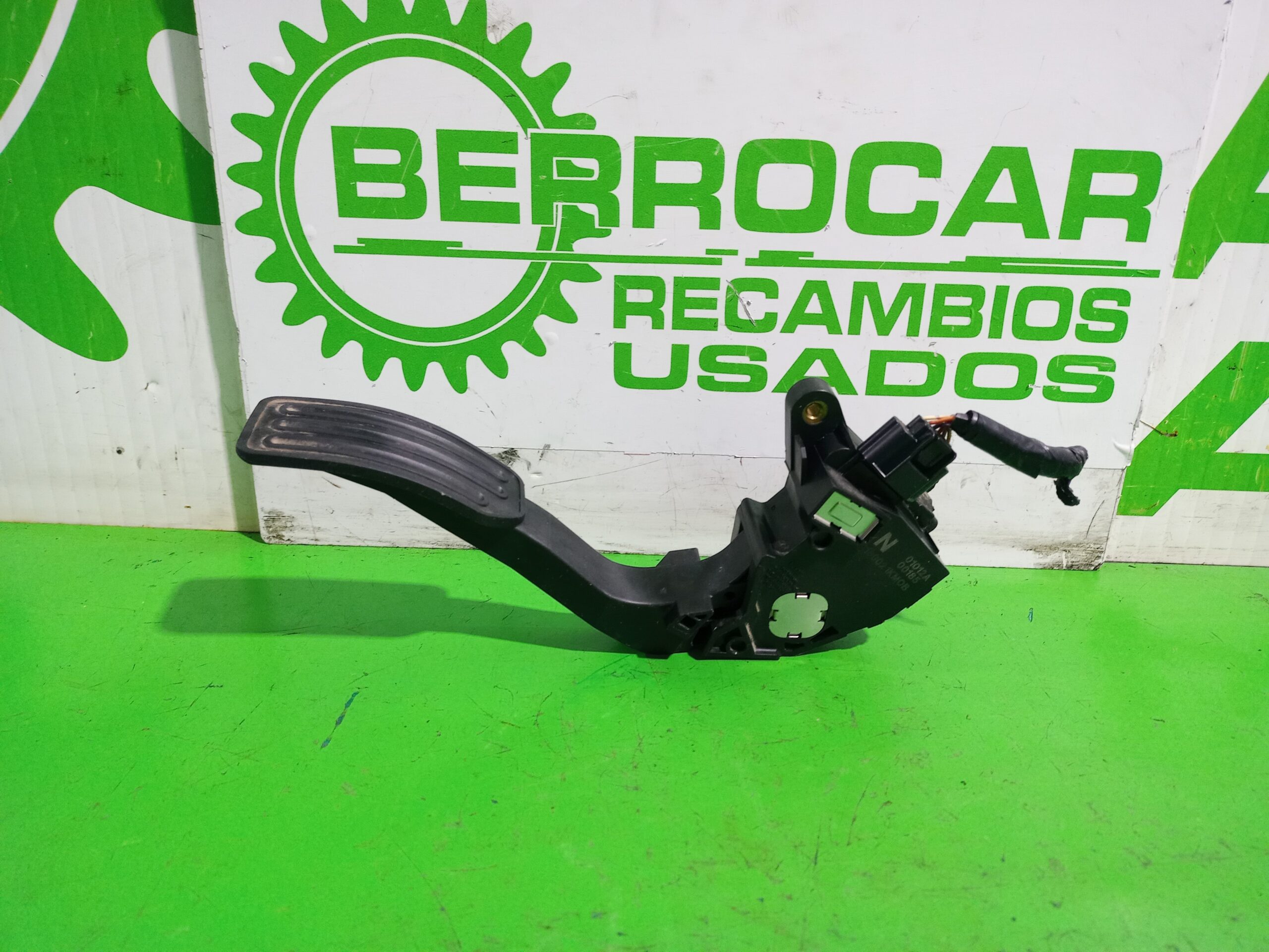 pedal_acelerador_180021km0b_nissan_juke_f15_acenta