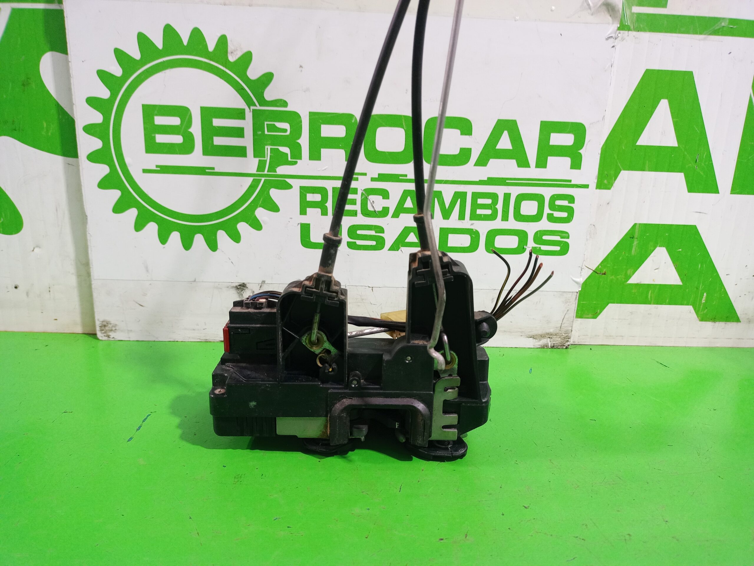 cerradura_puerta_trasera_izquierda_13157758_opel_vectra_c_berlina_gts