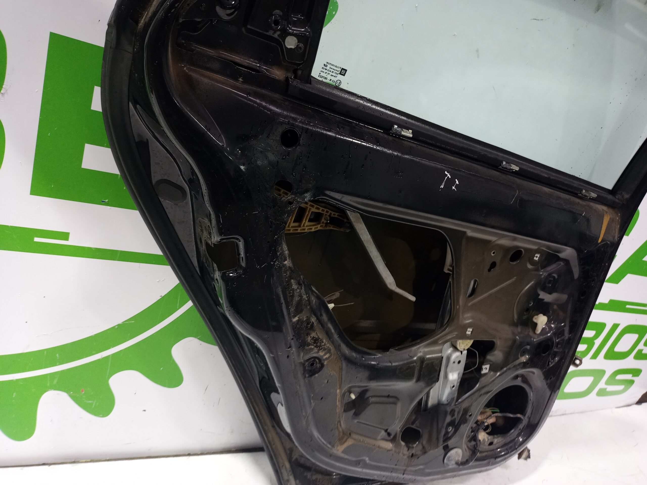 puerta_trasera_izquierda_128137_opel_vectra_c_berlina_gts