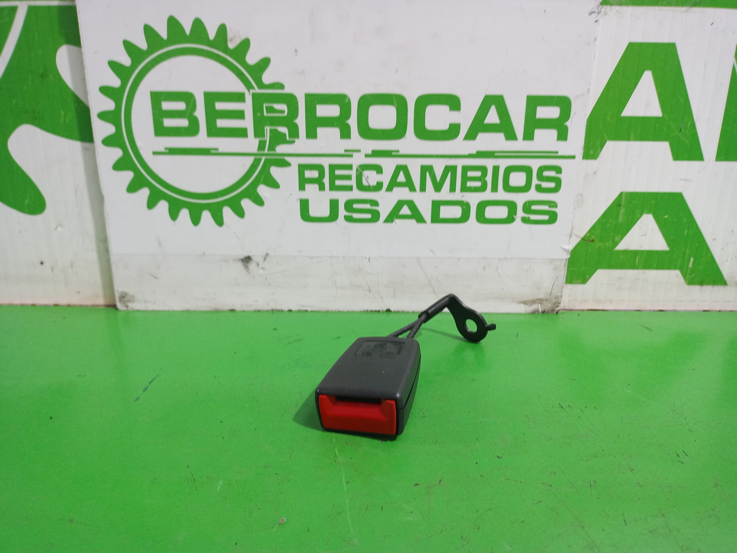 enganche_cinturon_trasero_central_24465998f_opel_vectra_c_berlina_gts