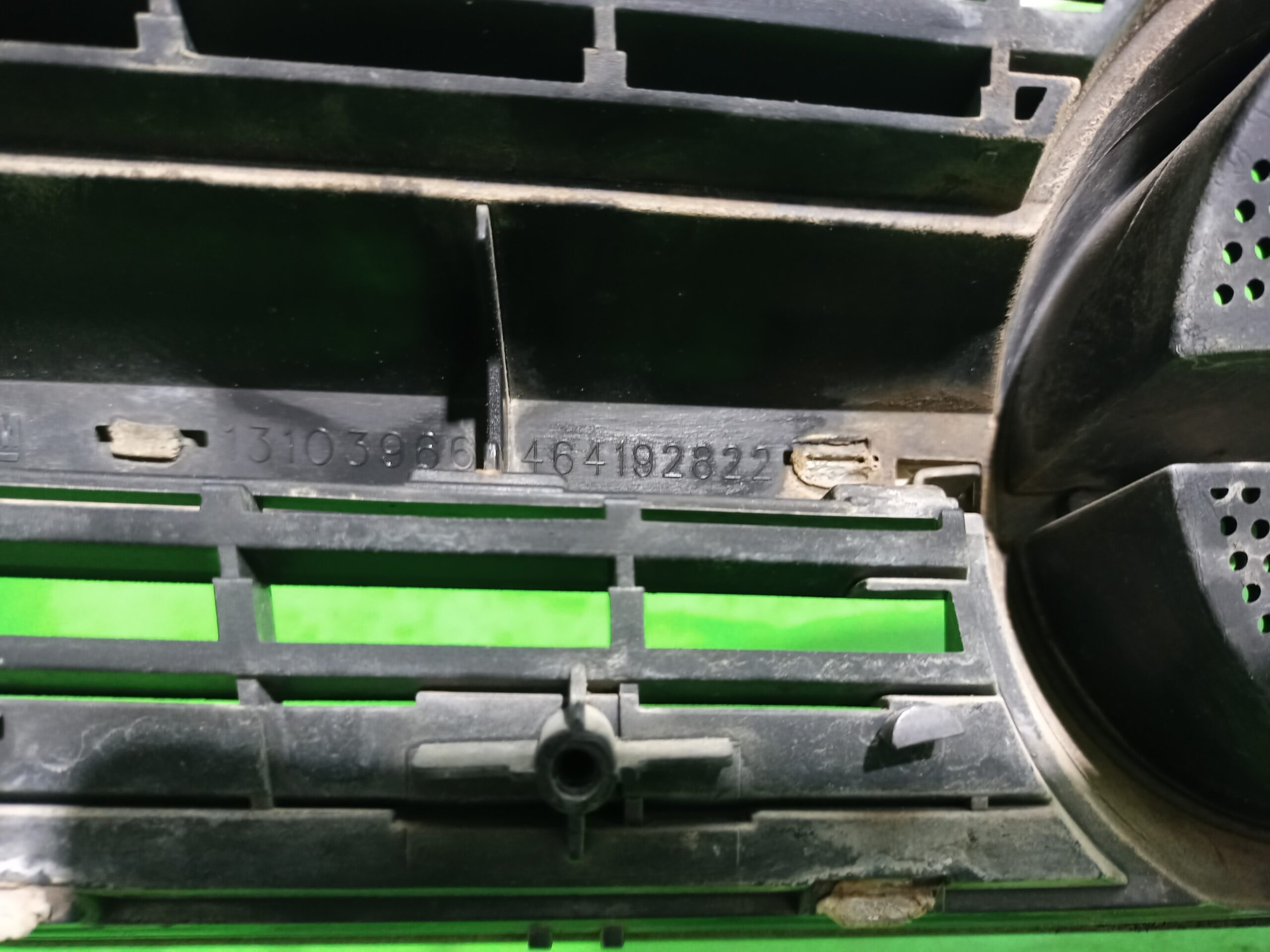 rejilla_delantera_464192822_opel_vectra_c_berlina_gts