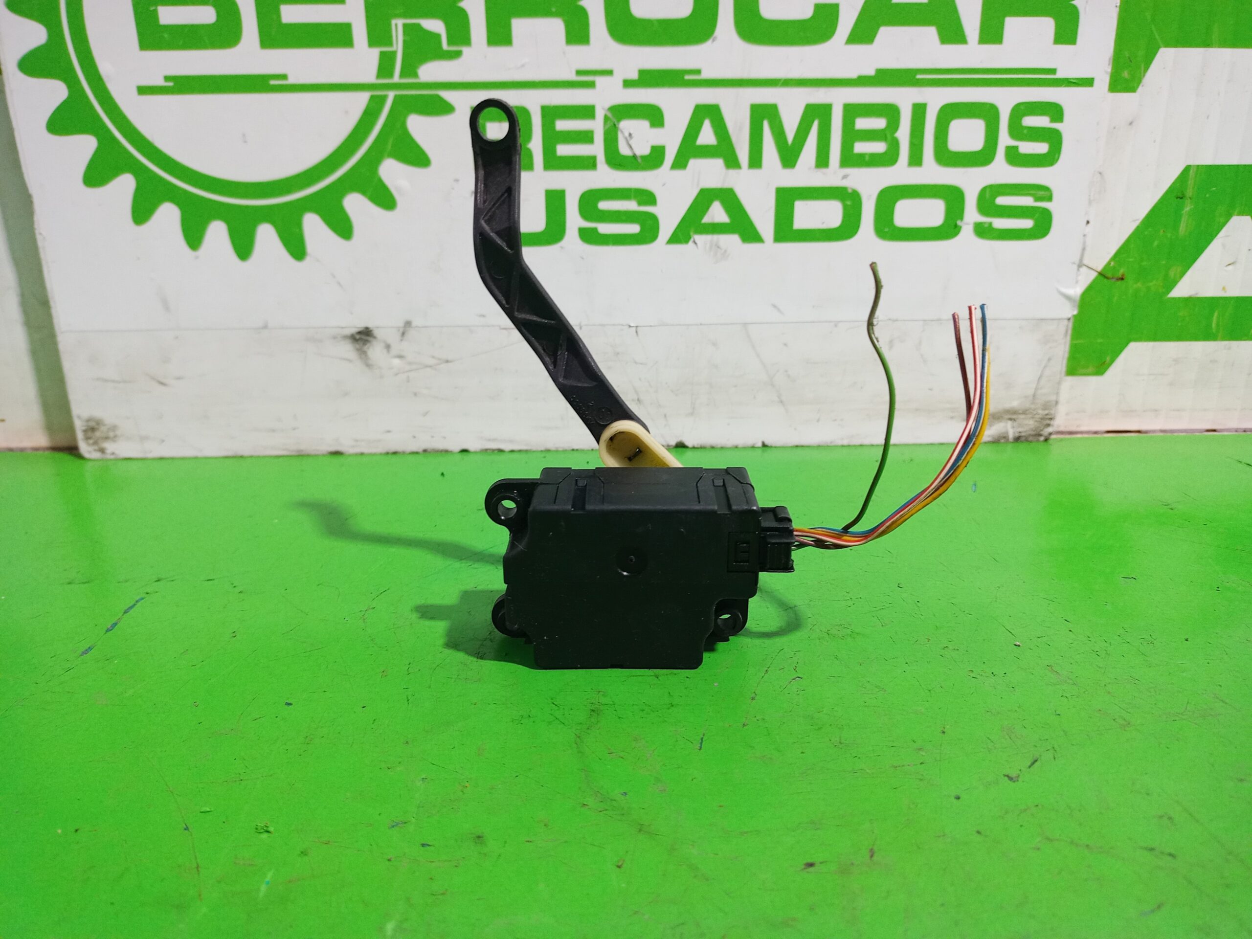 motor_apertura_trampilla_09180203_opel_vectra_c_berlina_gts