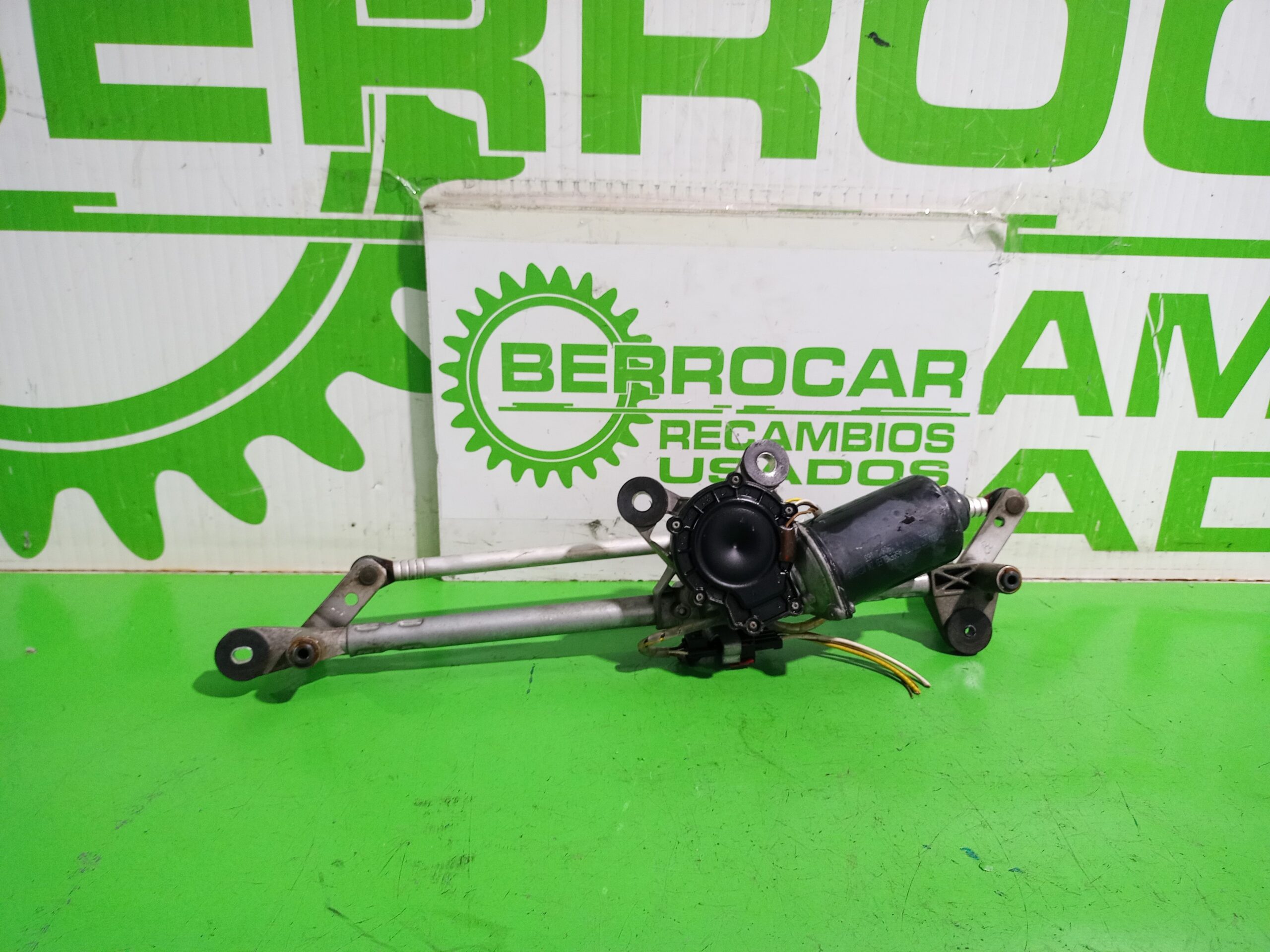 motor_limpia_delantero_1273071_opel_vectra_c_berlina_gts