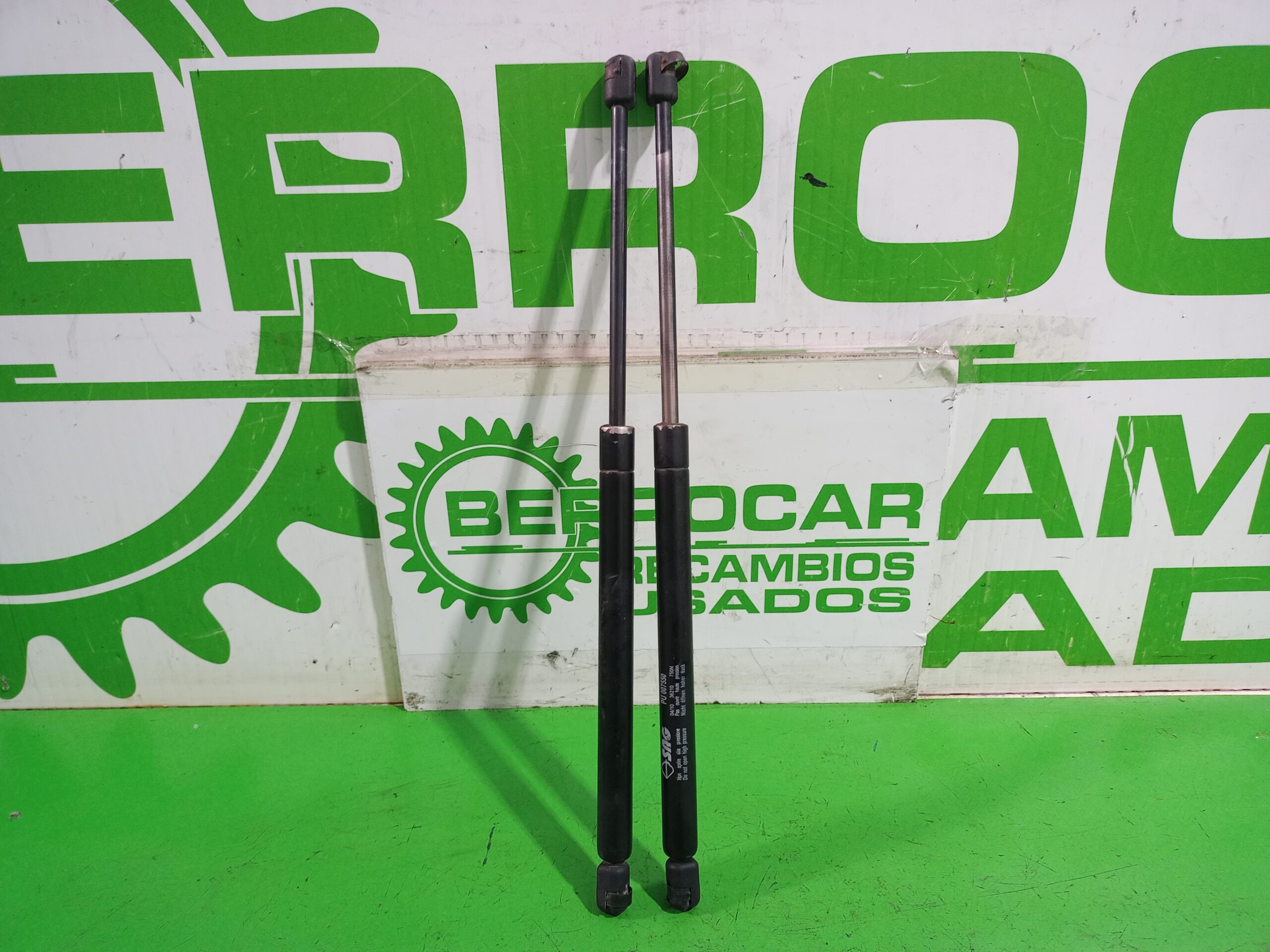 amortiguadores_maletero_porton_pu007550_opel_vectra_c_berlina_gts