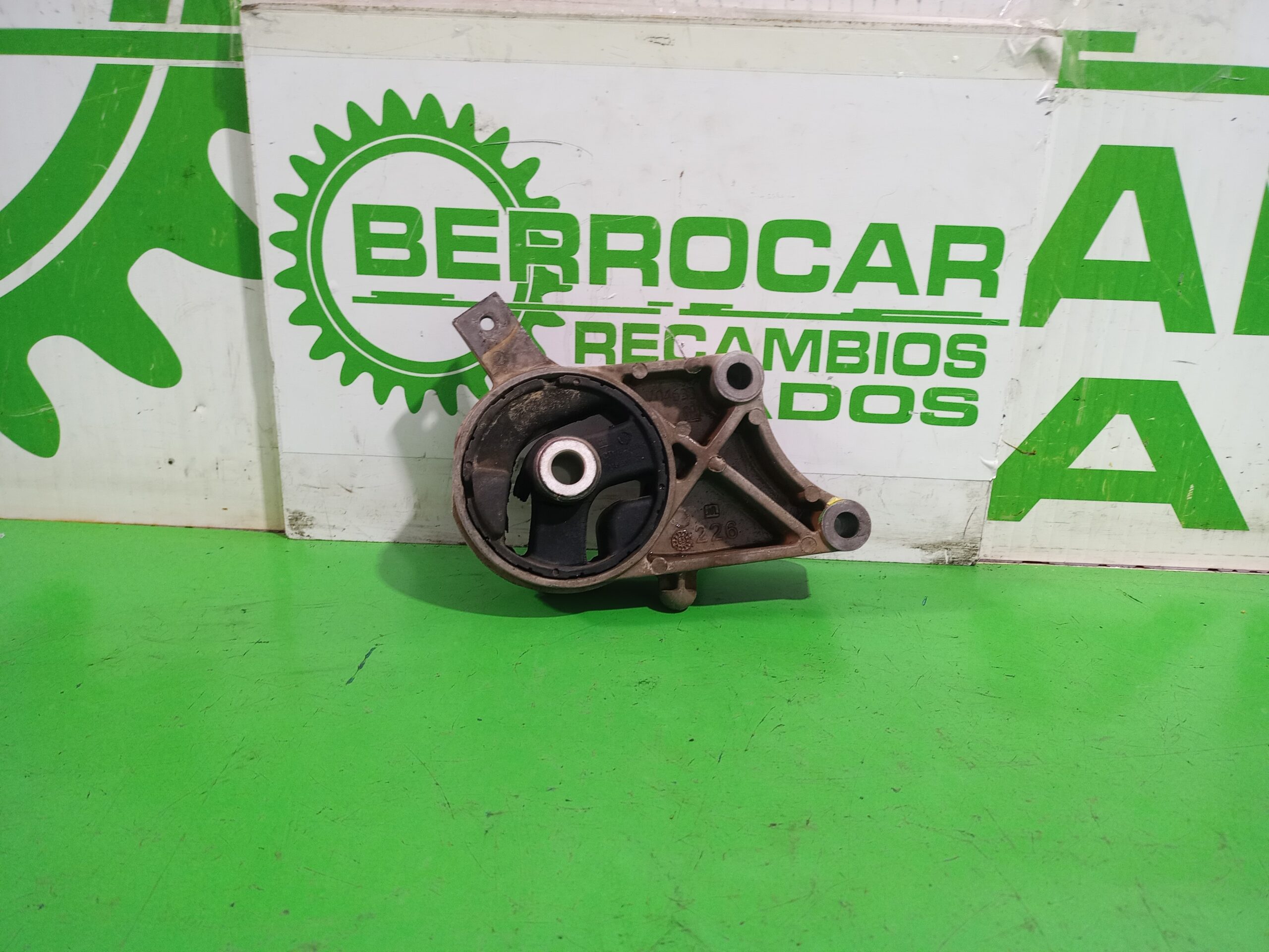 soporte_motor_izquierdo_v04633_opel_vectra_c_berlina_gts