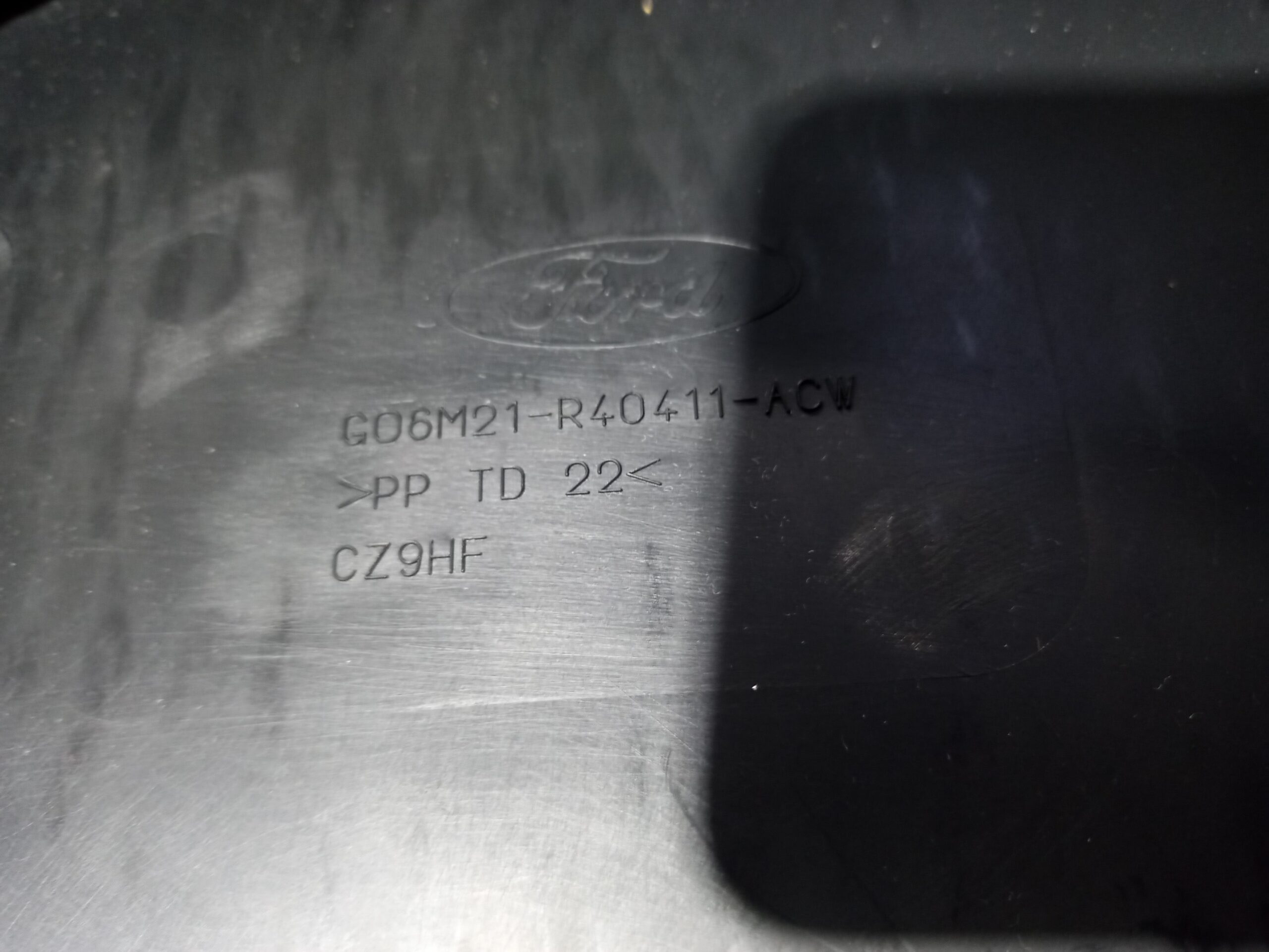 guarnecido_porton_trasero_go6m21_ford_s_max_ca1_titanium