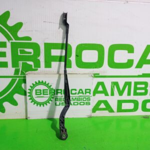 brazo_limpia_delantero_derecho_1715289_ford_s_max_ca1_titanium