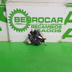 cerradura_capo_988056_ford_s_max_ca1_titanium