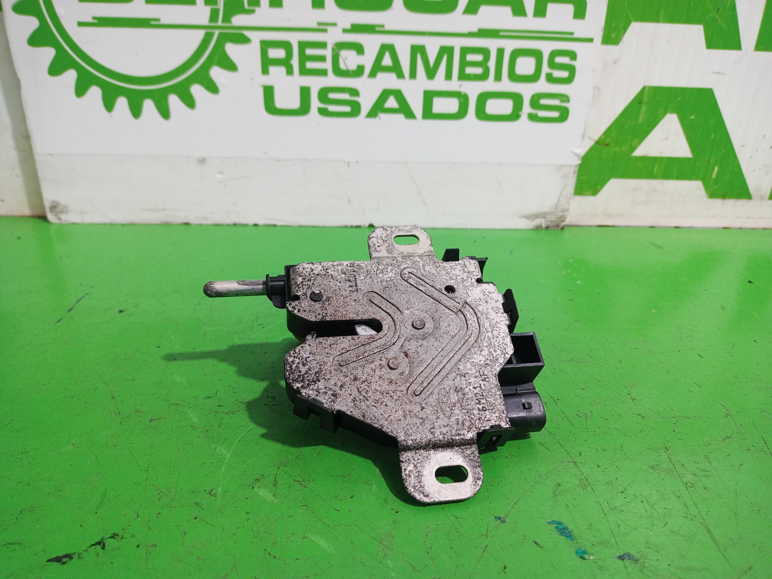 cerradura_capo_988056_ford_s_max_ca1_titanium