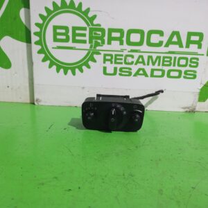 mando_luces_04066443_ford_s_max_ca1_titanium