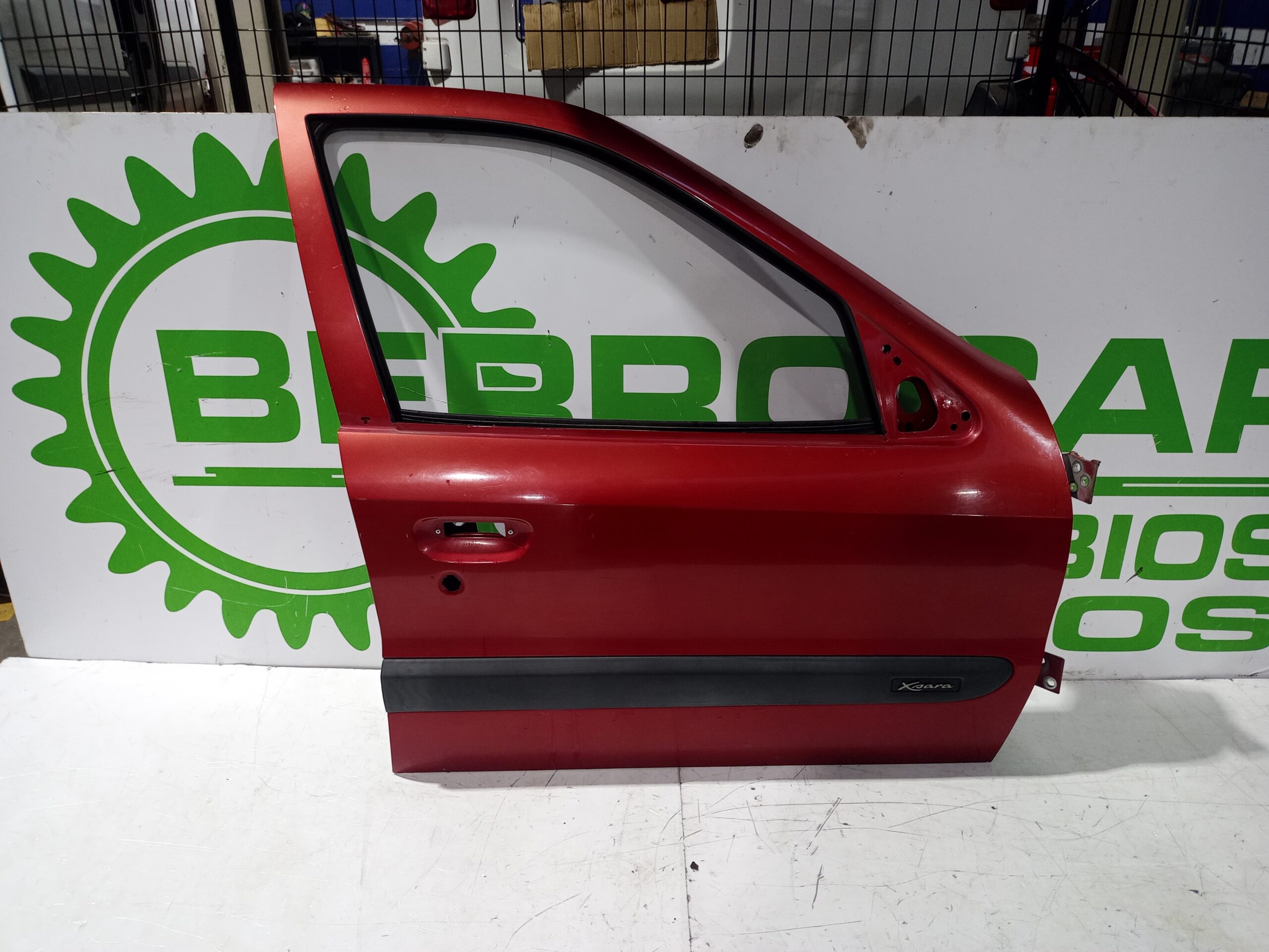 puerta_delantera_derecha_9004r6_citr_n_xsara_berlina_1_6_16v_satisfaction