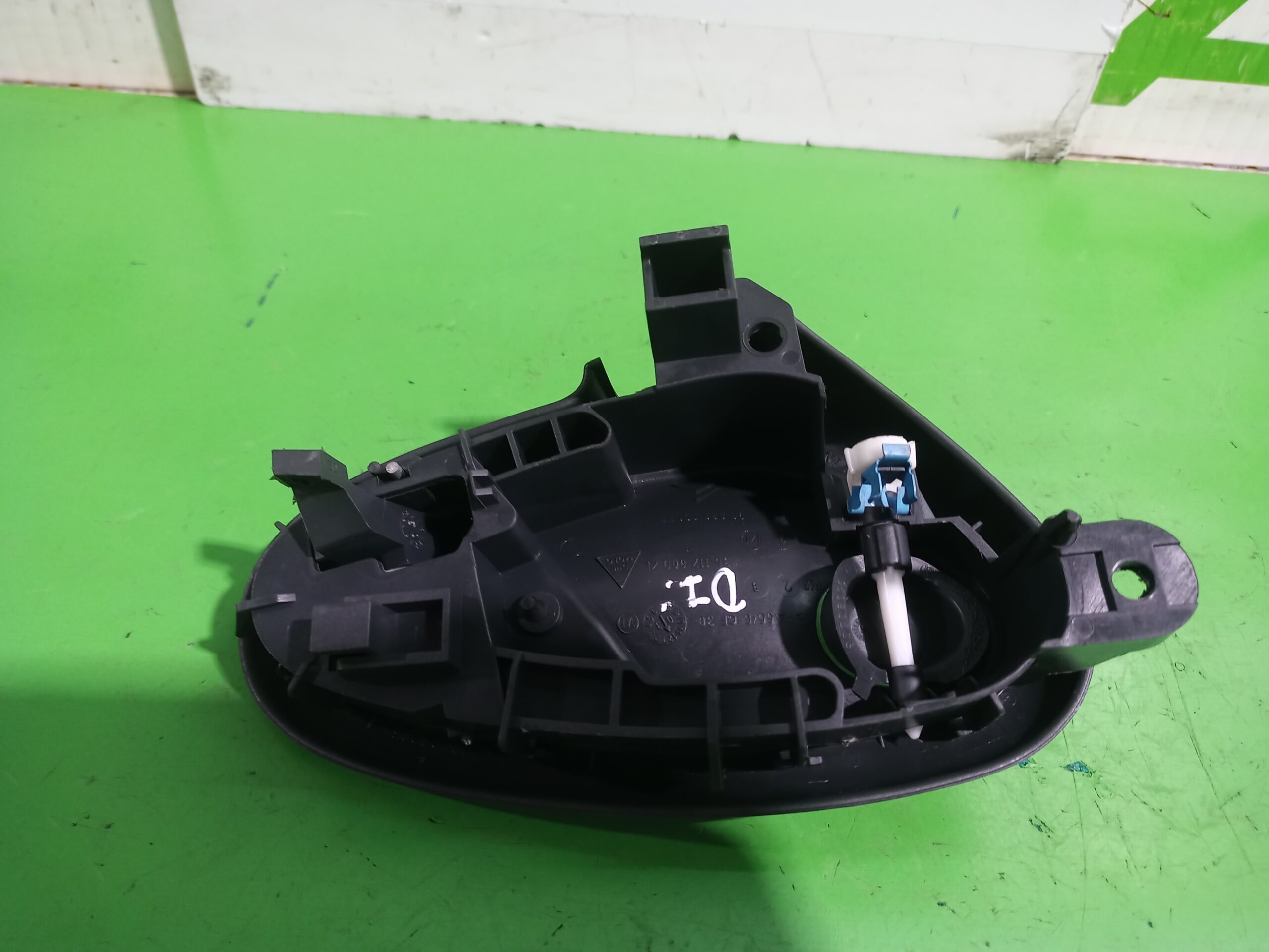 maneta_interior_delantera_izquierda_9143a1_96232001_citr_n_xsara_berlina_1_6_16v_satisfaction