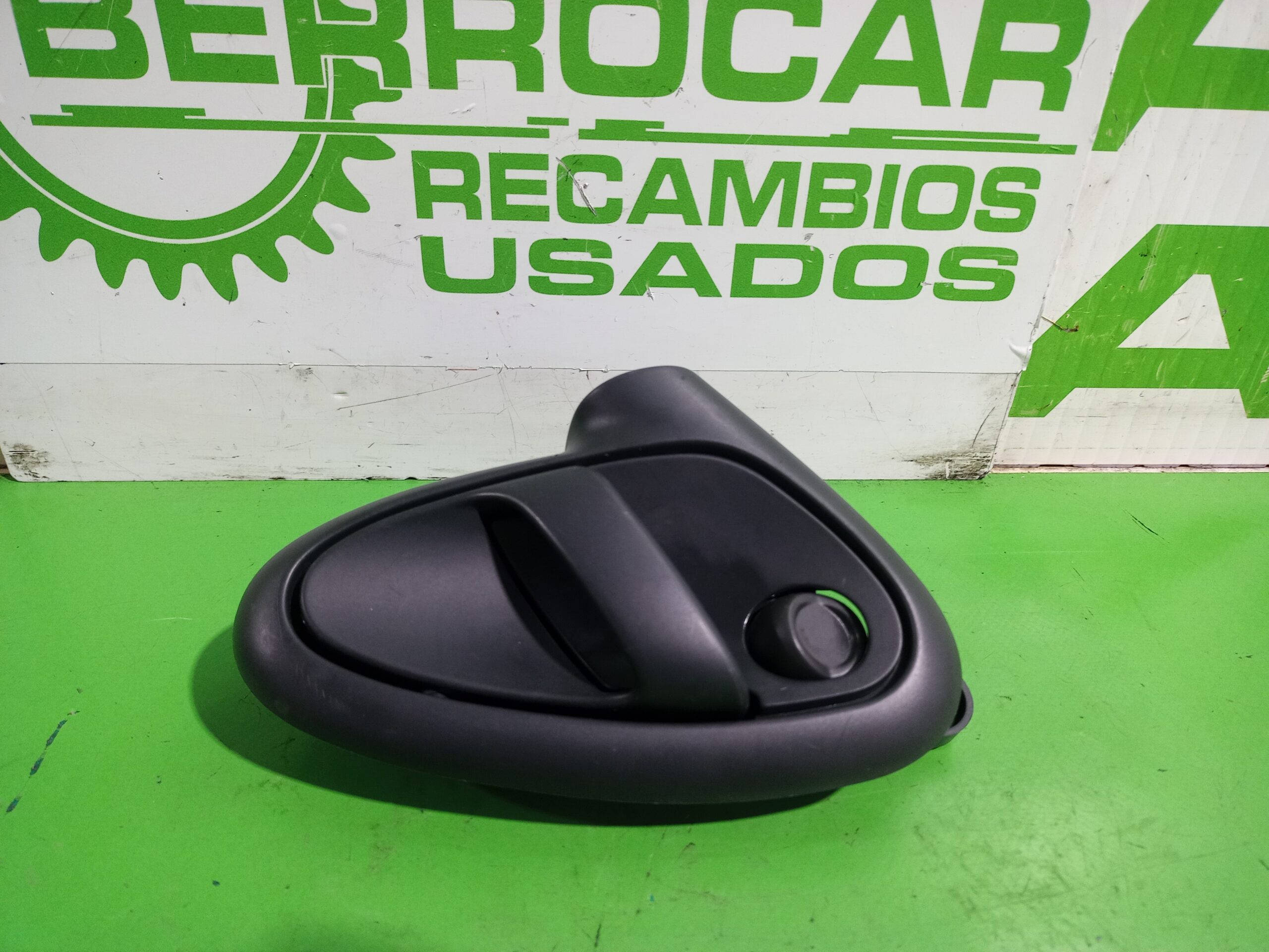 maneta_interior_trasera_derecha_9143a2_35116000_citr_n_xsara_berlina_1_6_16v_satisfaction