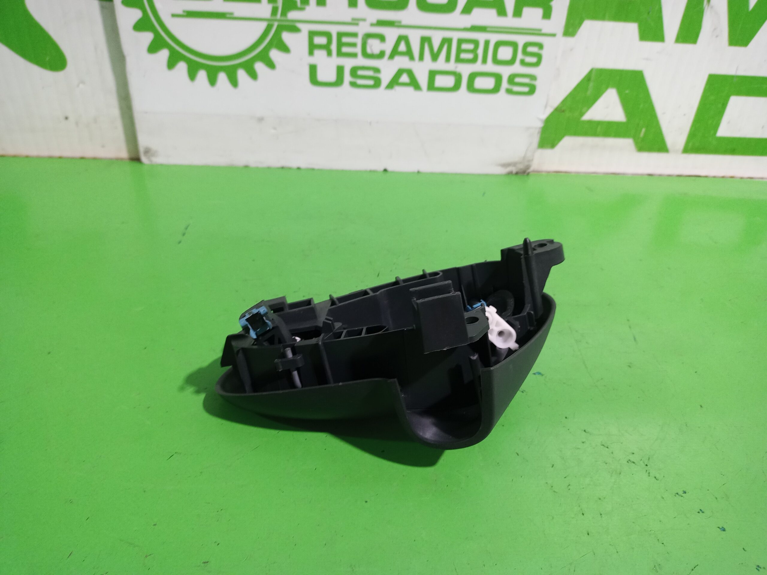 maneta_interior_trasera_derecha_9143a2_35116000_citr_n_xsara_berlina_1_6_16v_satisfaction