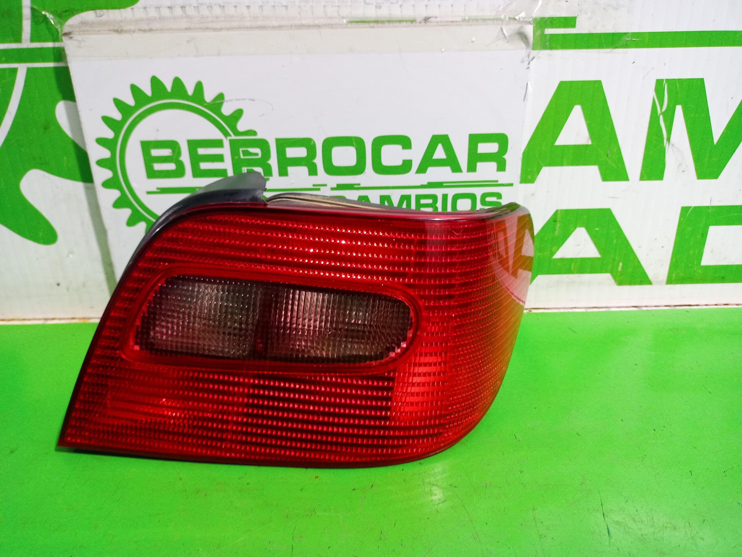 piloto_trasero_derecho_6351p0_citr_n_xsara_berlina_1_6_16v_satisfaction