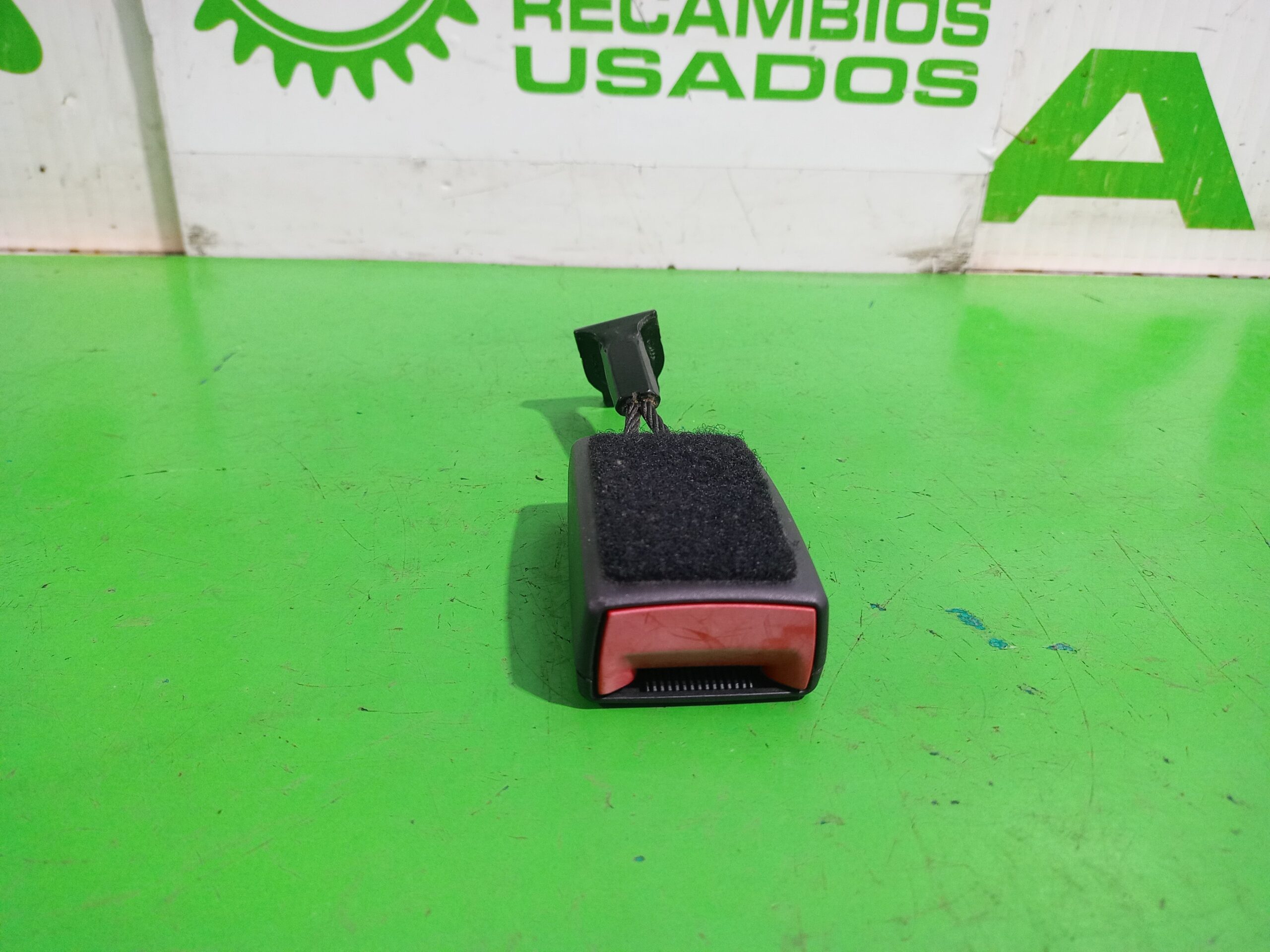 enganche_cinturon_trasero_central_5197600_opel_astra_h_berlina_essentia