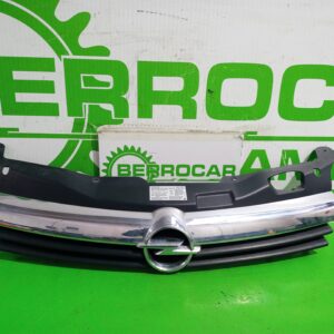 rejilla_delantera_13241961_opel_astra_h_berlina_essentia