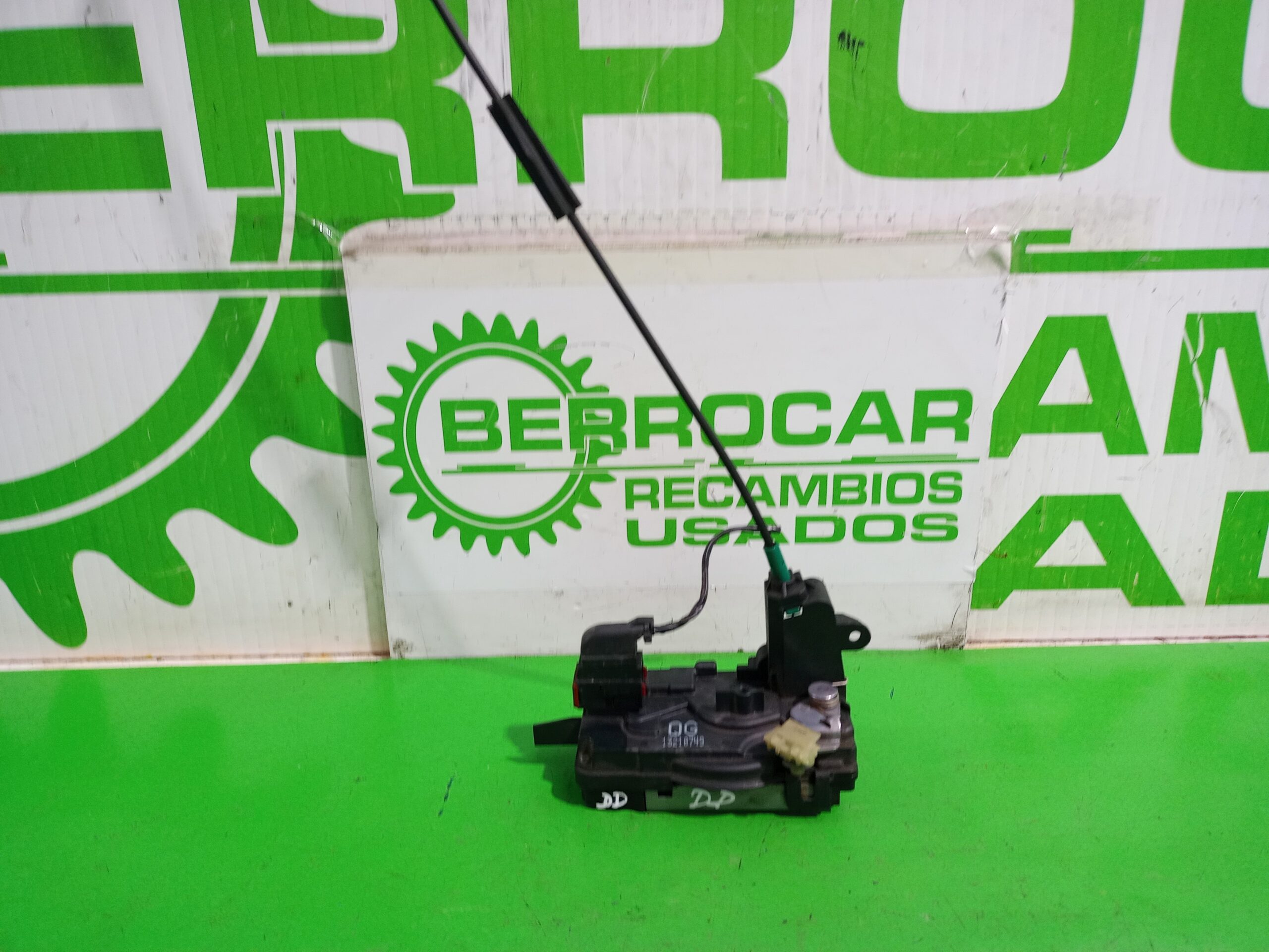 cerradura_puerta_delantera_derecha_13210749_opel_astra_h_berlina_essentia