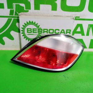 piloto_trasero_derecho_1222112_opel_astra_h_berlina_essentia