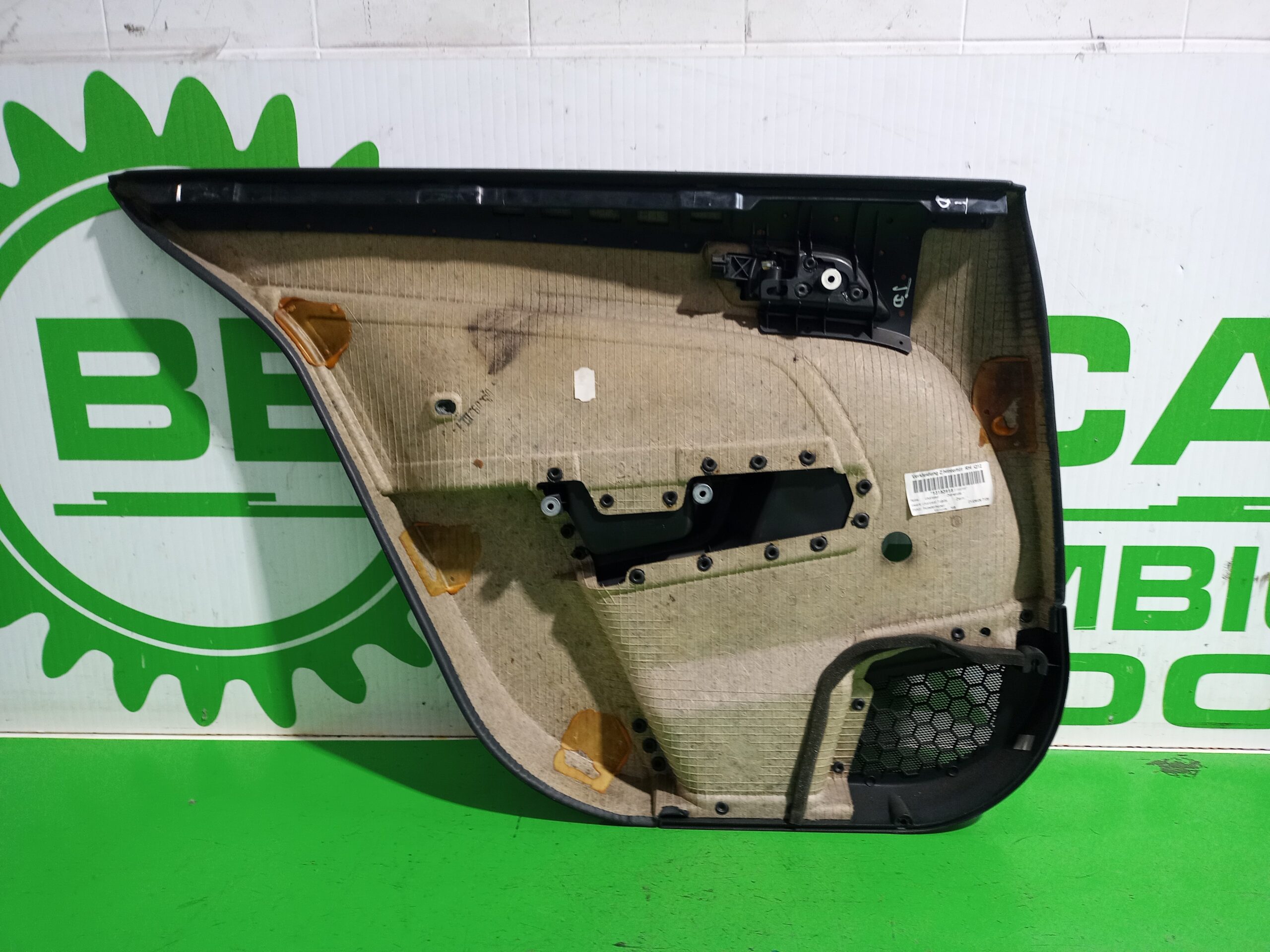 guarnecido_puerta_trasera_derecha_13153918_opel_astra_h_berlina_essentia