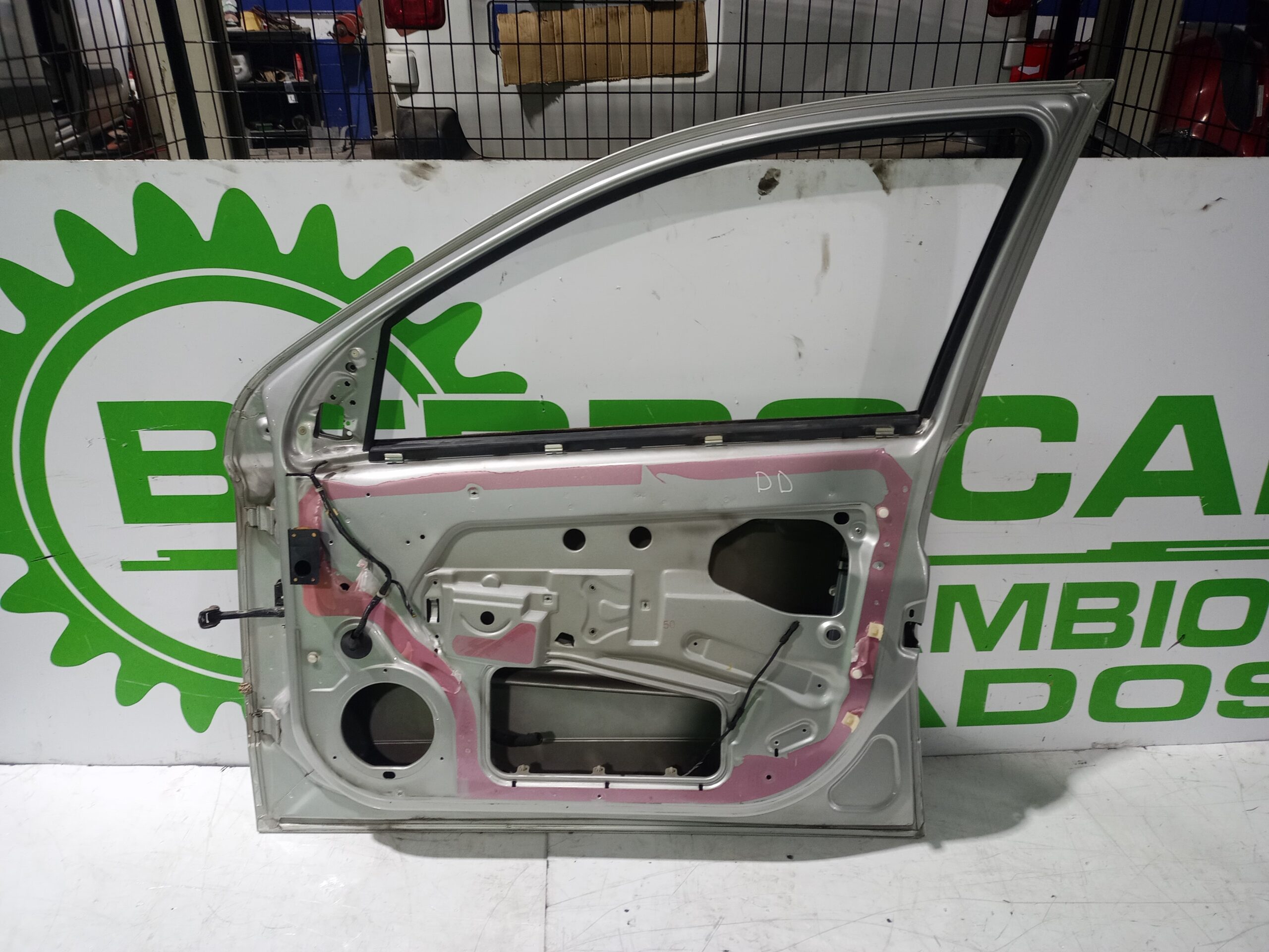 puerta_delantera_derecha_124086_opel_astra_h_berlina_essentia