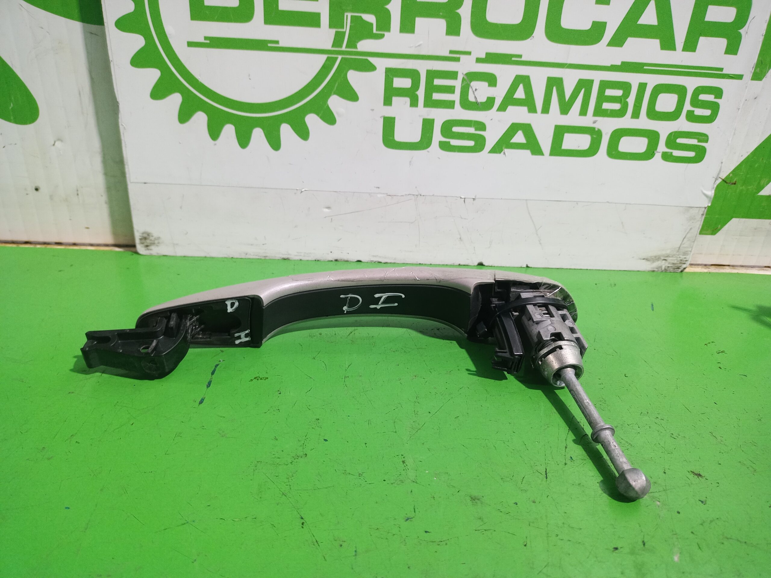 maneta_exterior_delantera_izquierda_1606874580_citr_n_c3_origins