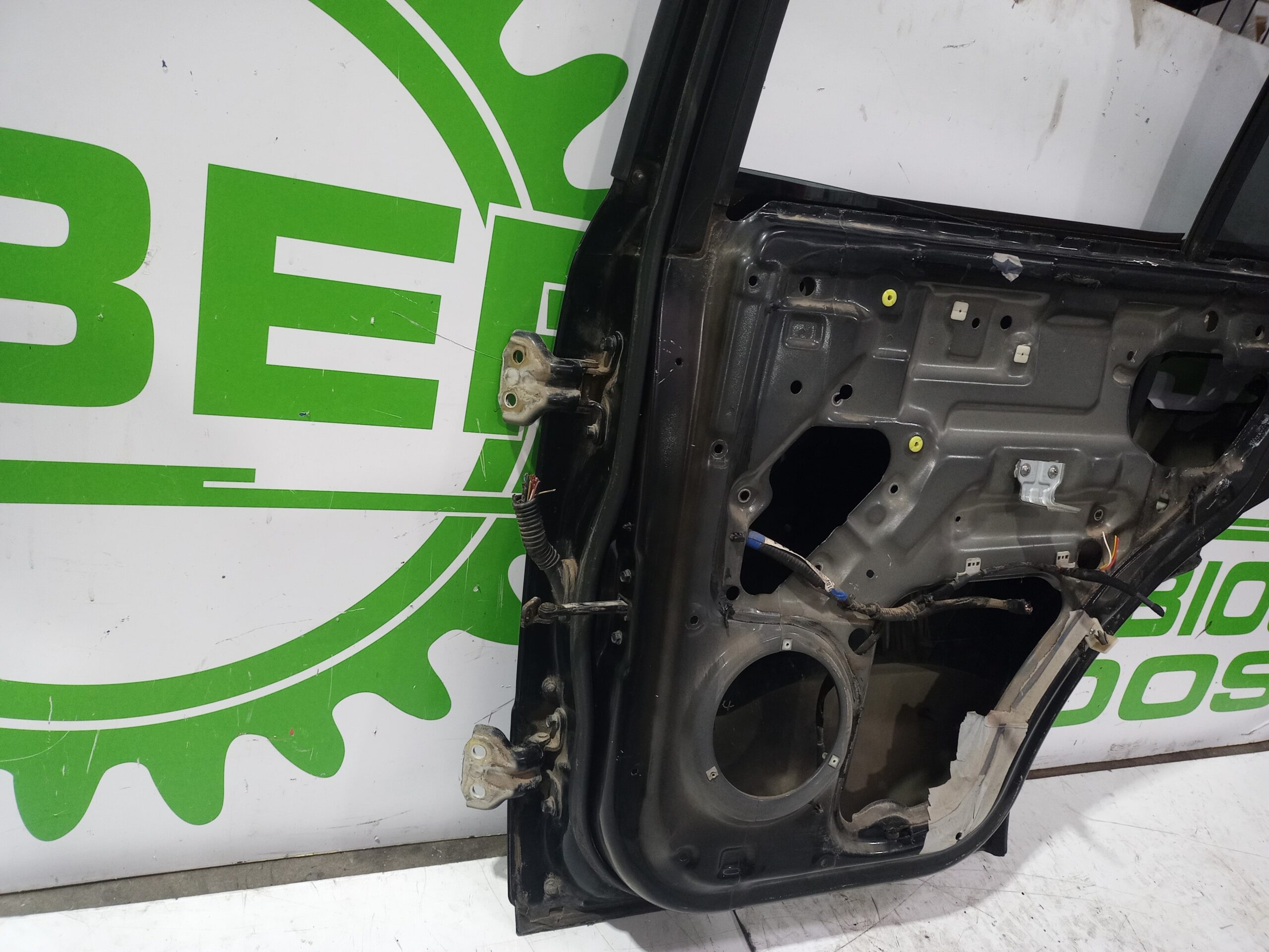 puerta_trasera_derecha_770043e111_kia_sorento_i_jc_2_5_crdi