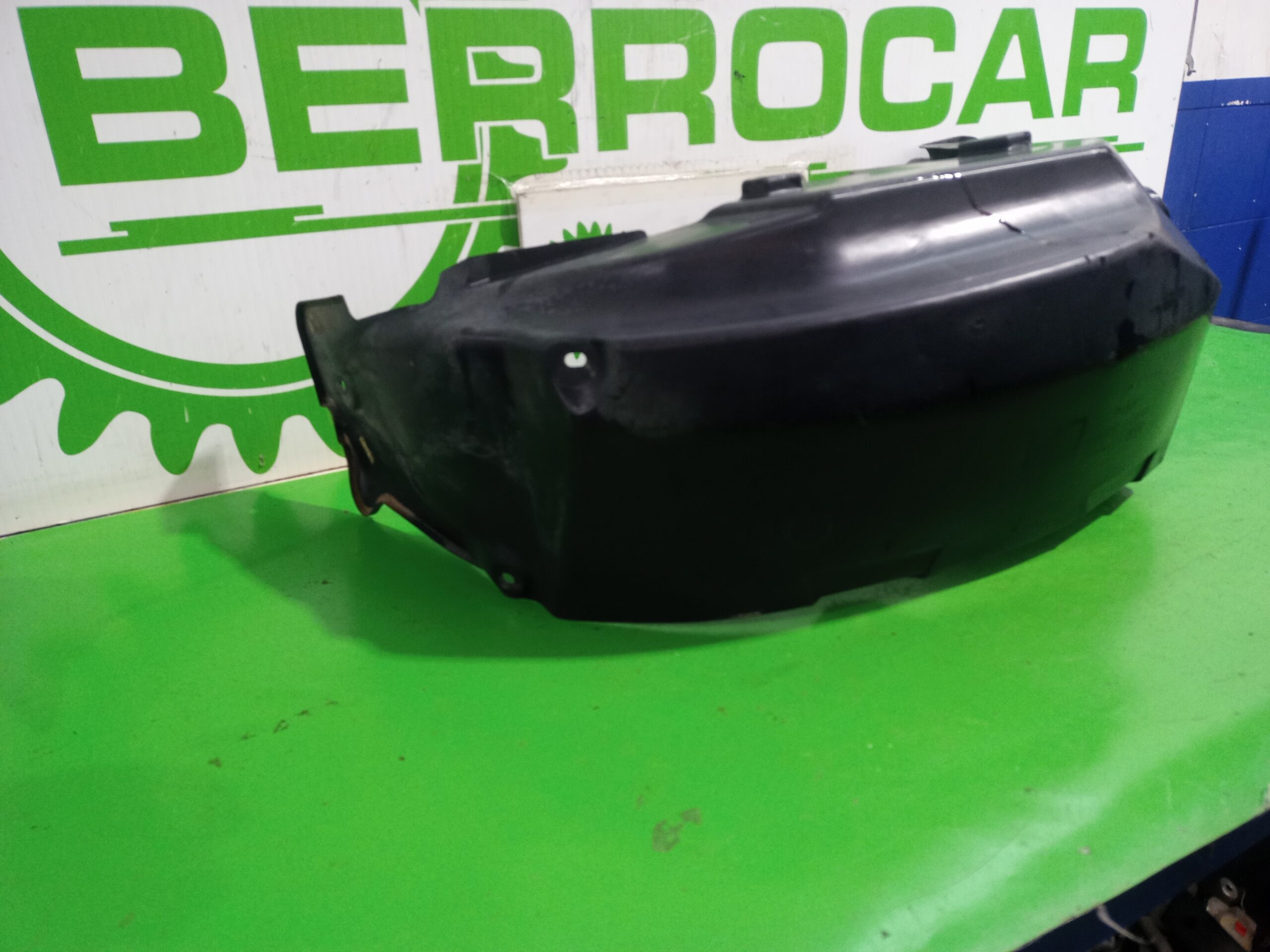 paso_rueda_trasero_izquierdo_86821_3e510_kia_sorento_i_jc_2_5_crdi