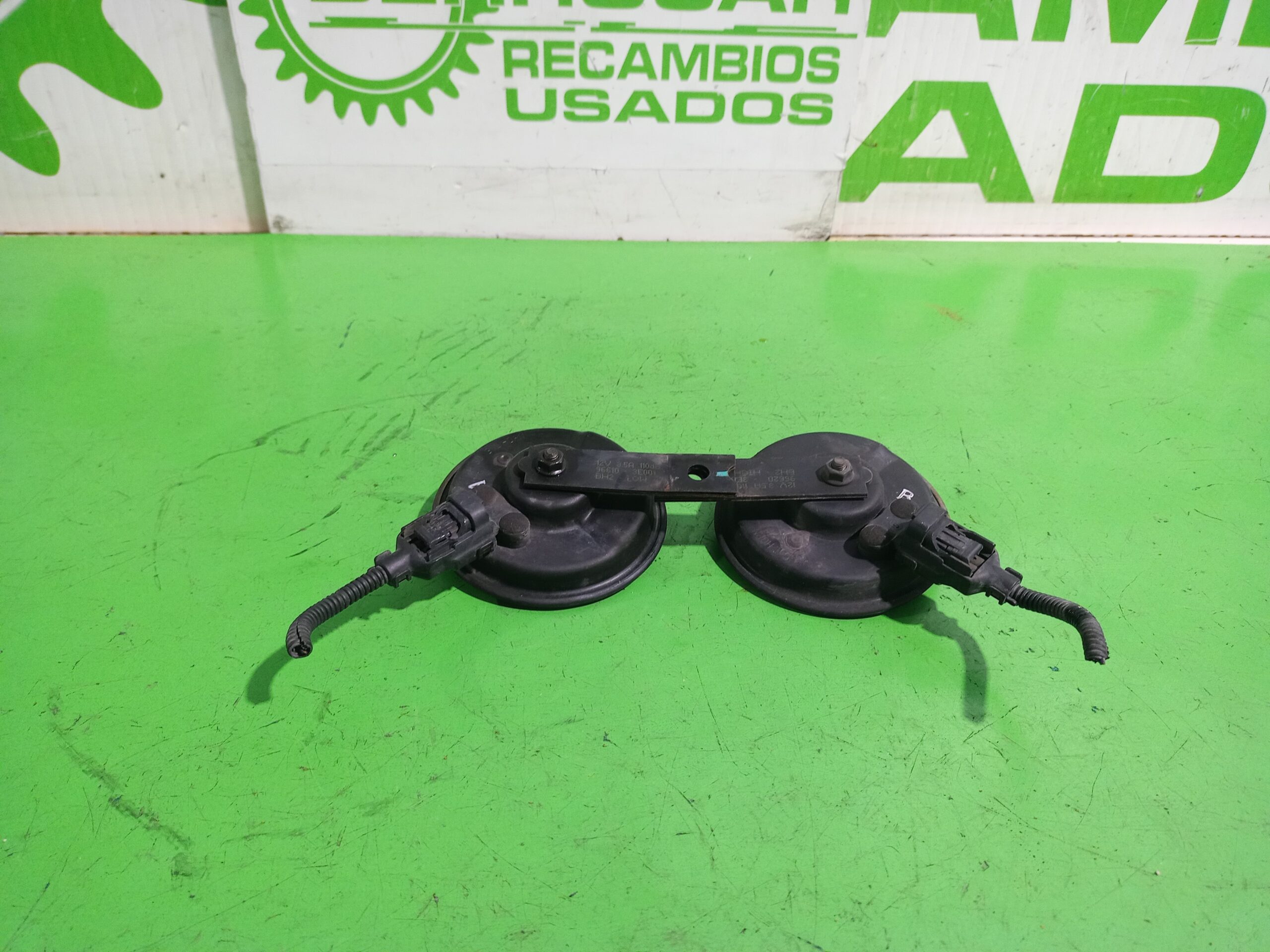 claxon_28r000033_kia_sorento_i_jc_2_5_crdi