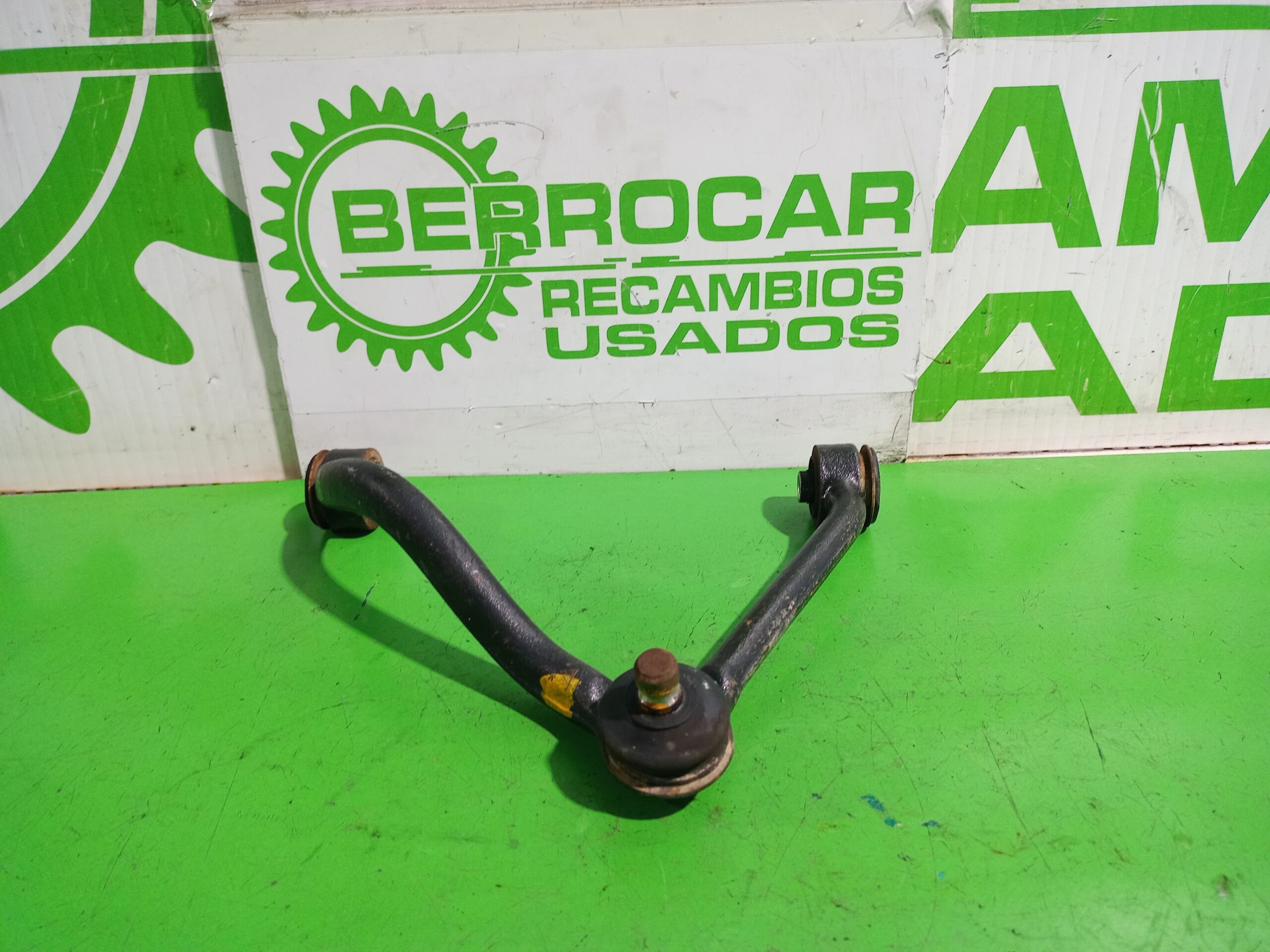 brazo_suspension_superior_delantero_derecho_544203e100_kia_sorento_i_jc_2_5_crdi
