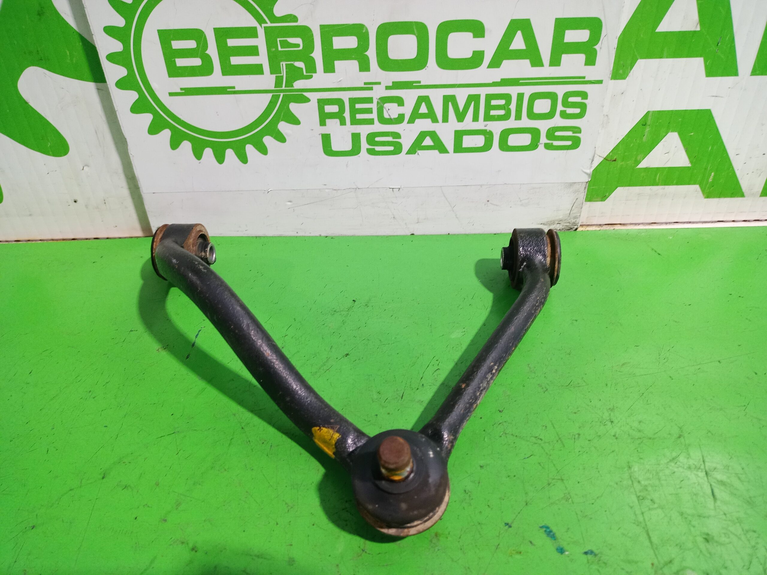 brazo_suspension_superior_delantero_derecho_544203e100_kia_sorento_i_jc_2_5_crdi