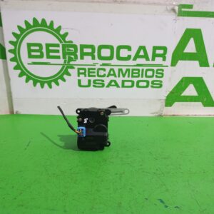motor_apertura_trampilla_h400730750_kia_sorento_i_jc_2_5_crdi