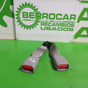 enganche_cinturon_trasero_derecho_898403e200cy_kia_sorento_i_jc_2_5_crdi