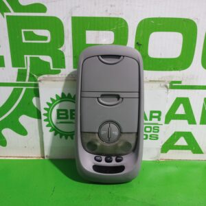 luz_interior_0k53e51410_kia_sorento_i_jc_2_5_crdi