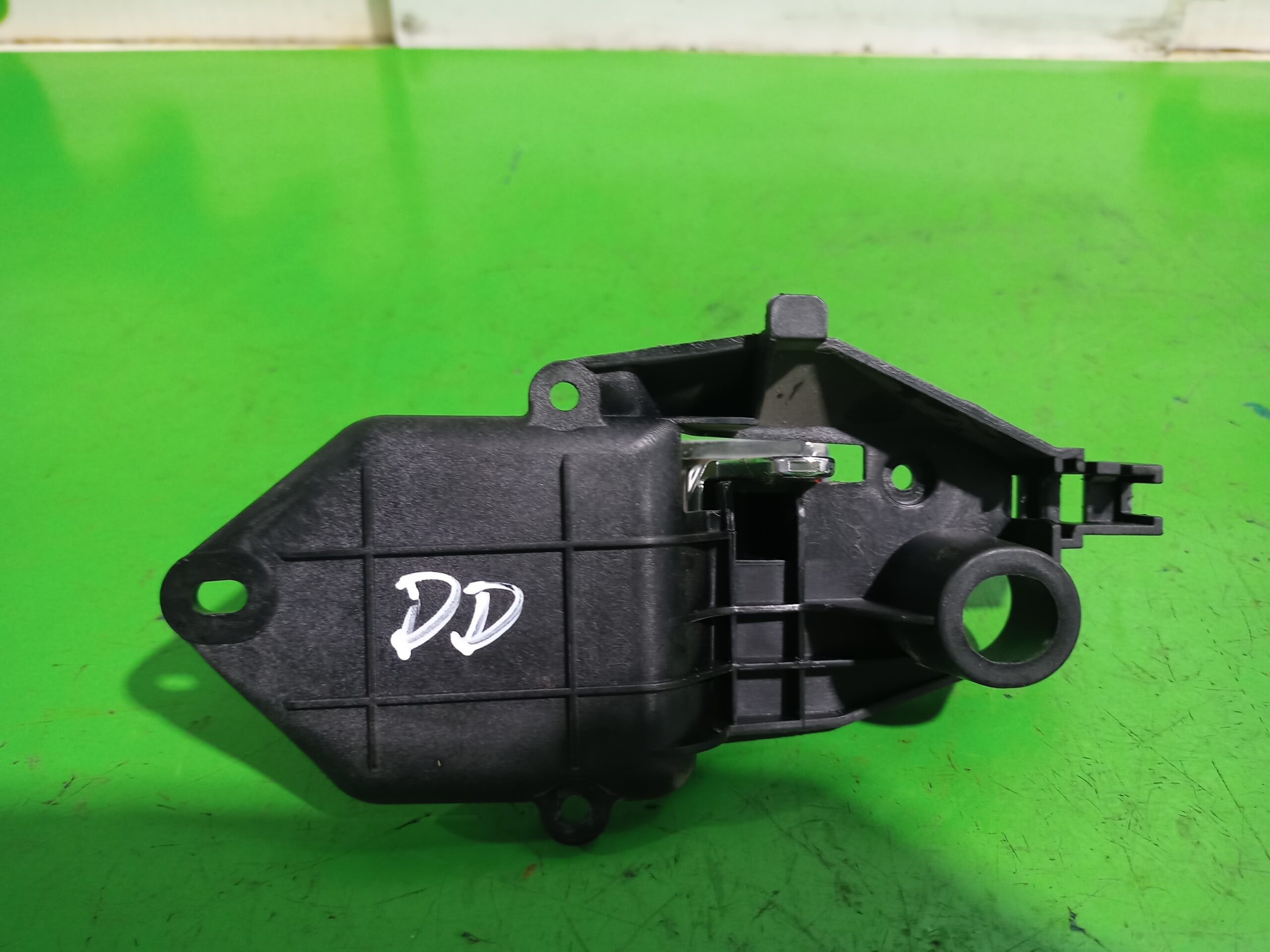 maneta_interior_delantera_derecha_607048dx_fiat_500_cabrio_150_lounge