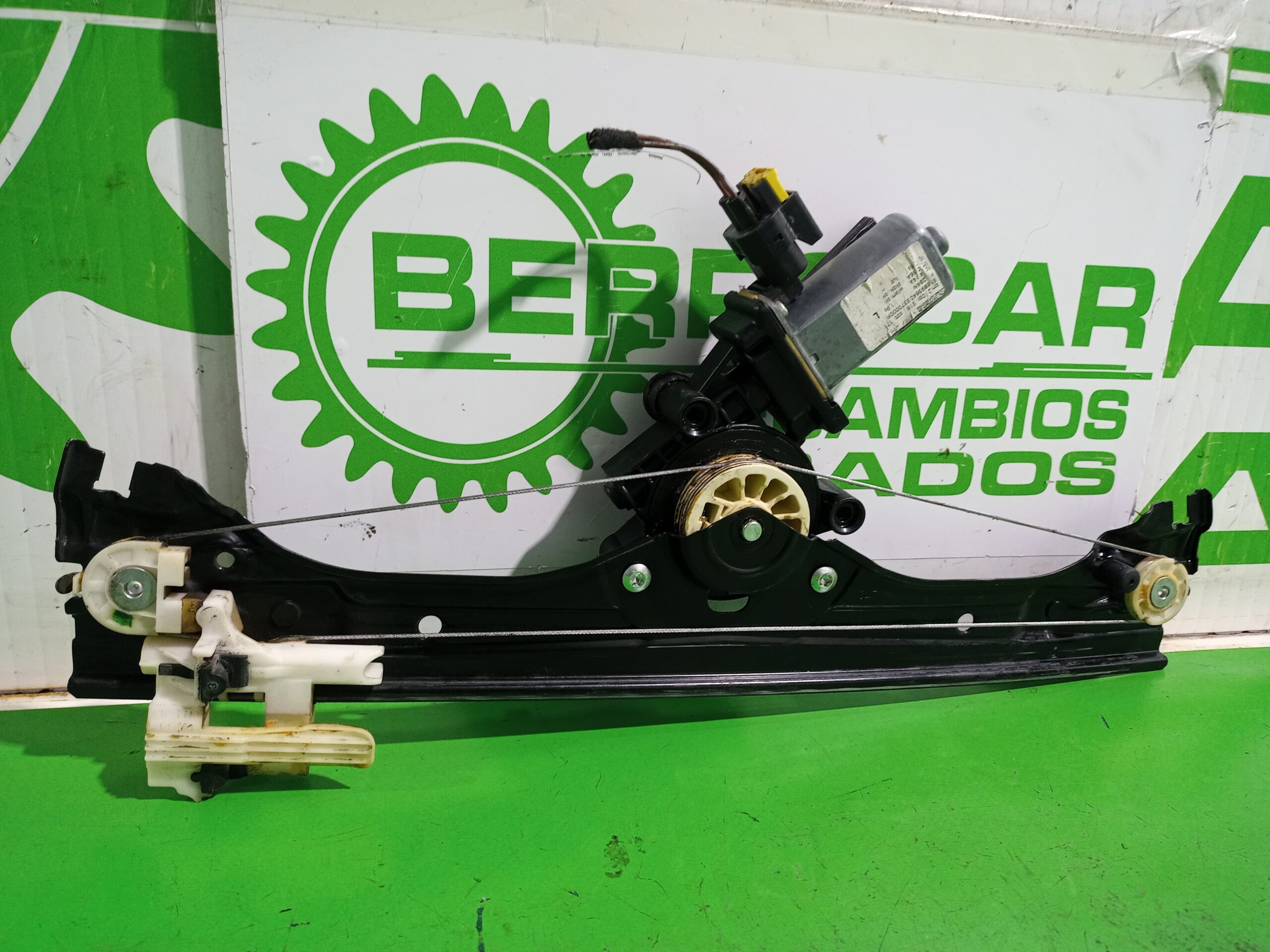 elevalunas_delantero_izquierdo_51889364_fiat_500_cabrio_150_lounge