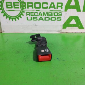 enganche_cinturon_trasero_derecho_735457224_fiat_500_cabrio_150_lounge