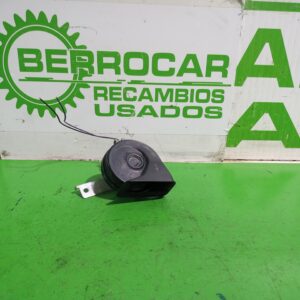 claxon_e30055306_fiat_500_cabrio_150_lounge