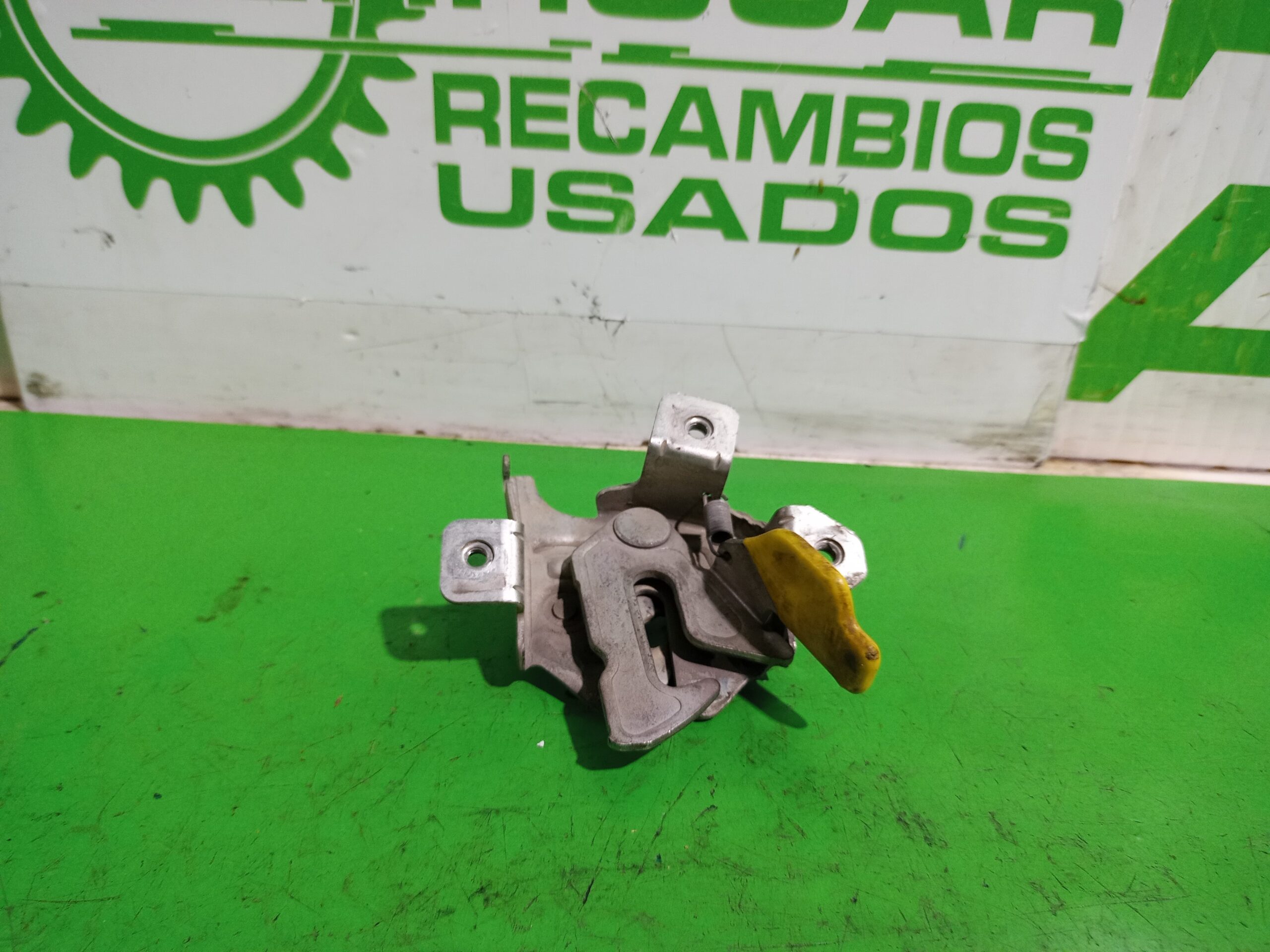 cerradura_capo_51814275_fiat_500_cabrio_150_lounge