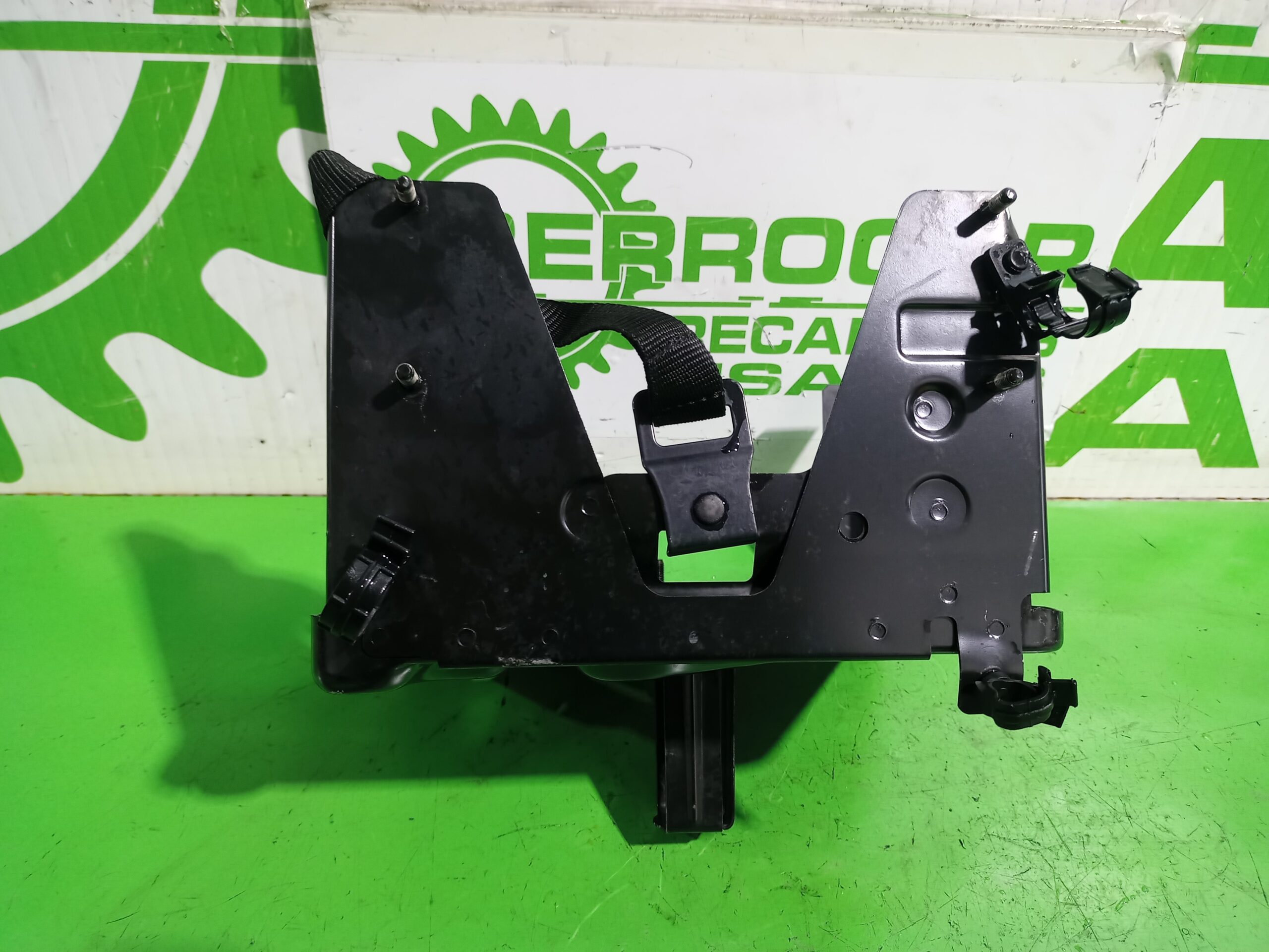 soporte_bateria_51826273_fiat_500_cabrio_150_lounge