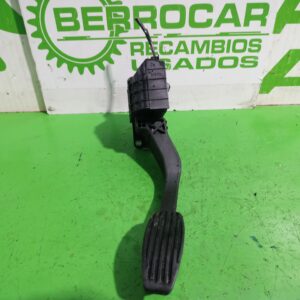 pedal_acelerador_51833722_fiat_500_cabrio_150_lounge