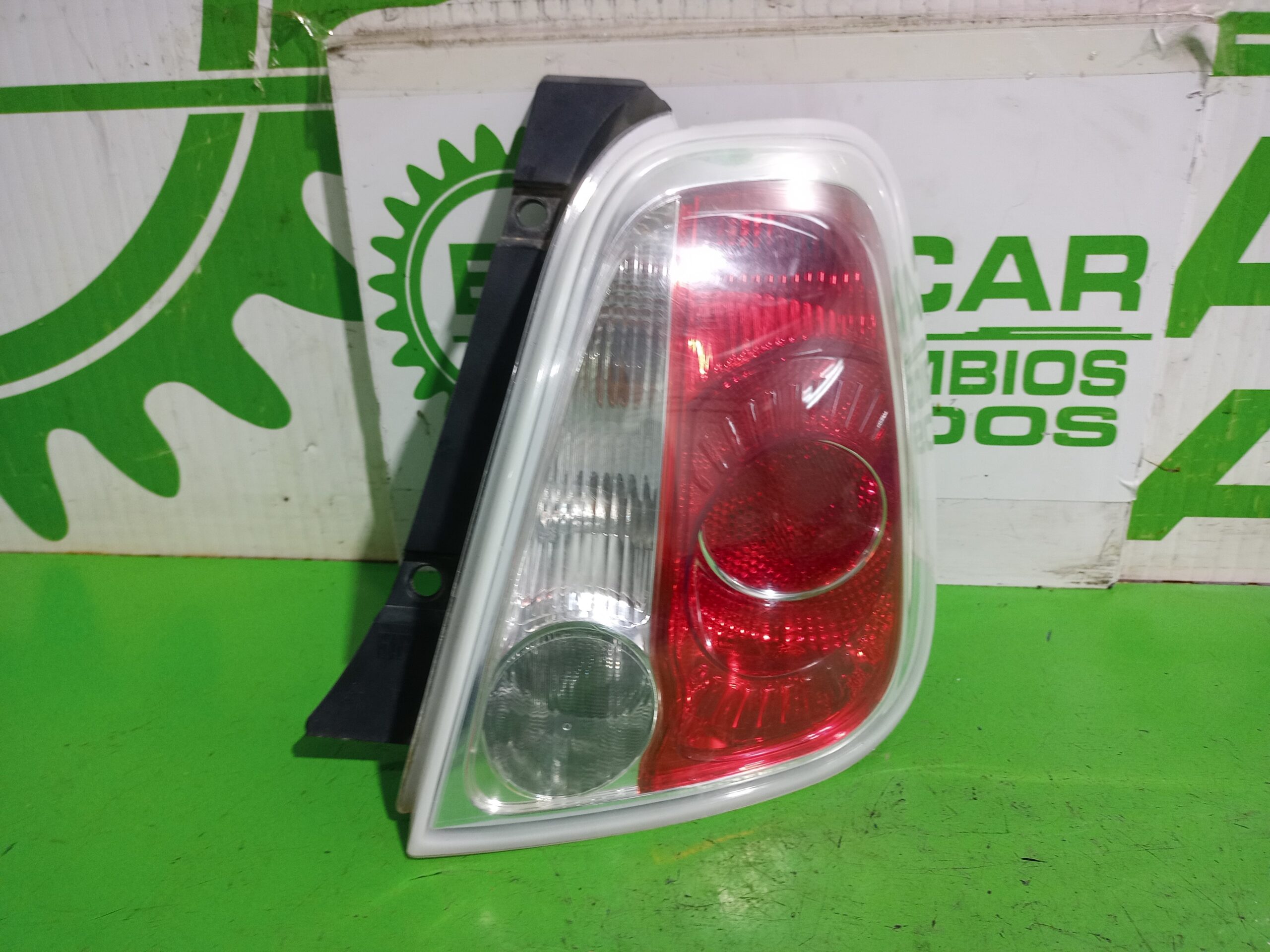 piloto_trasero_derecho_51885544_fiat_500_cabrio_150_lounge