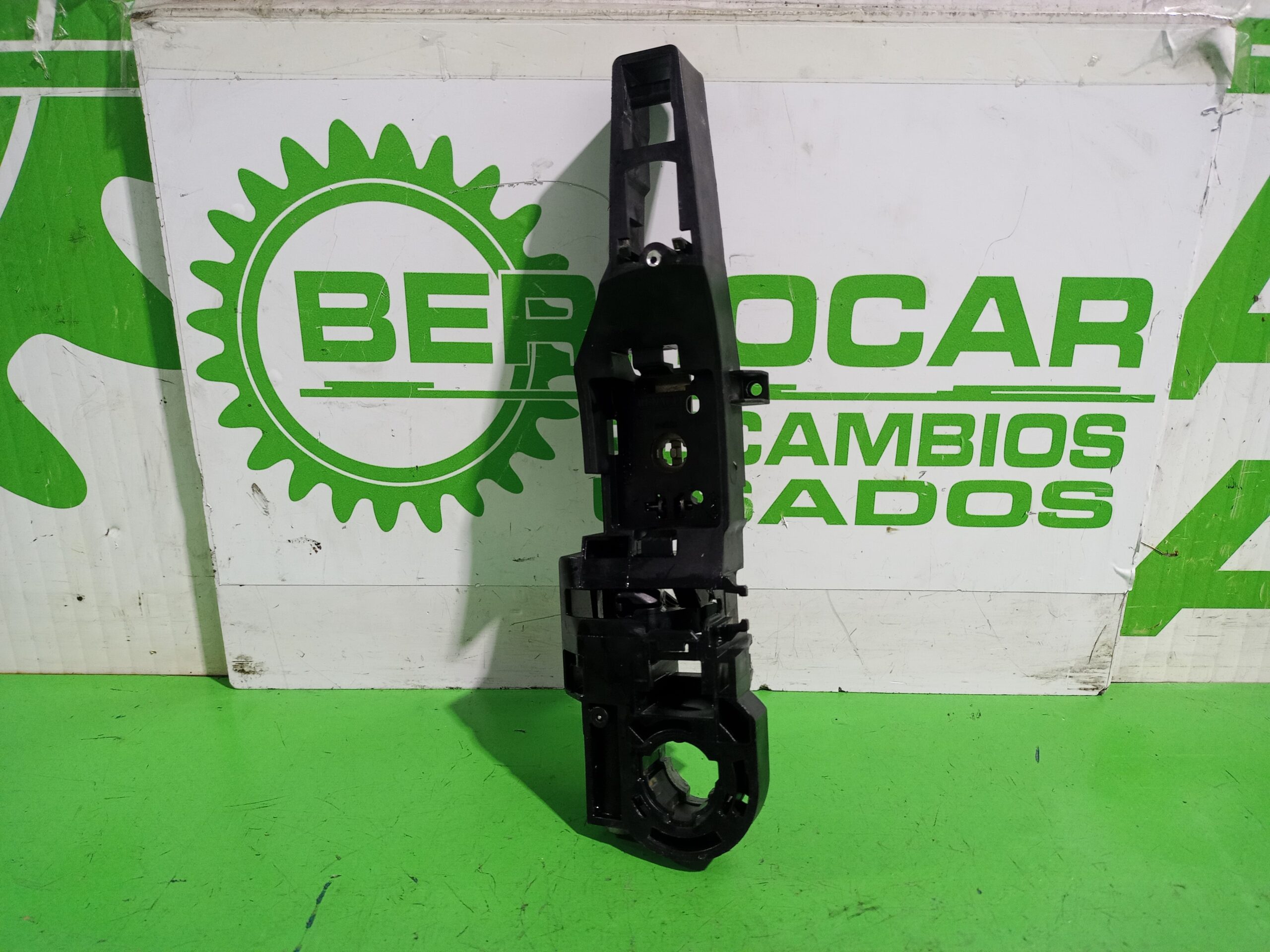 maneta_exterior_delantera_izquierda_8200497521_8200497590_renault_kangoo_profesional