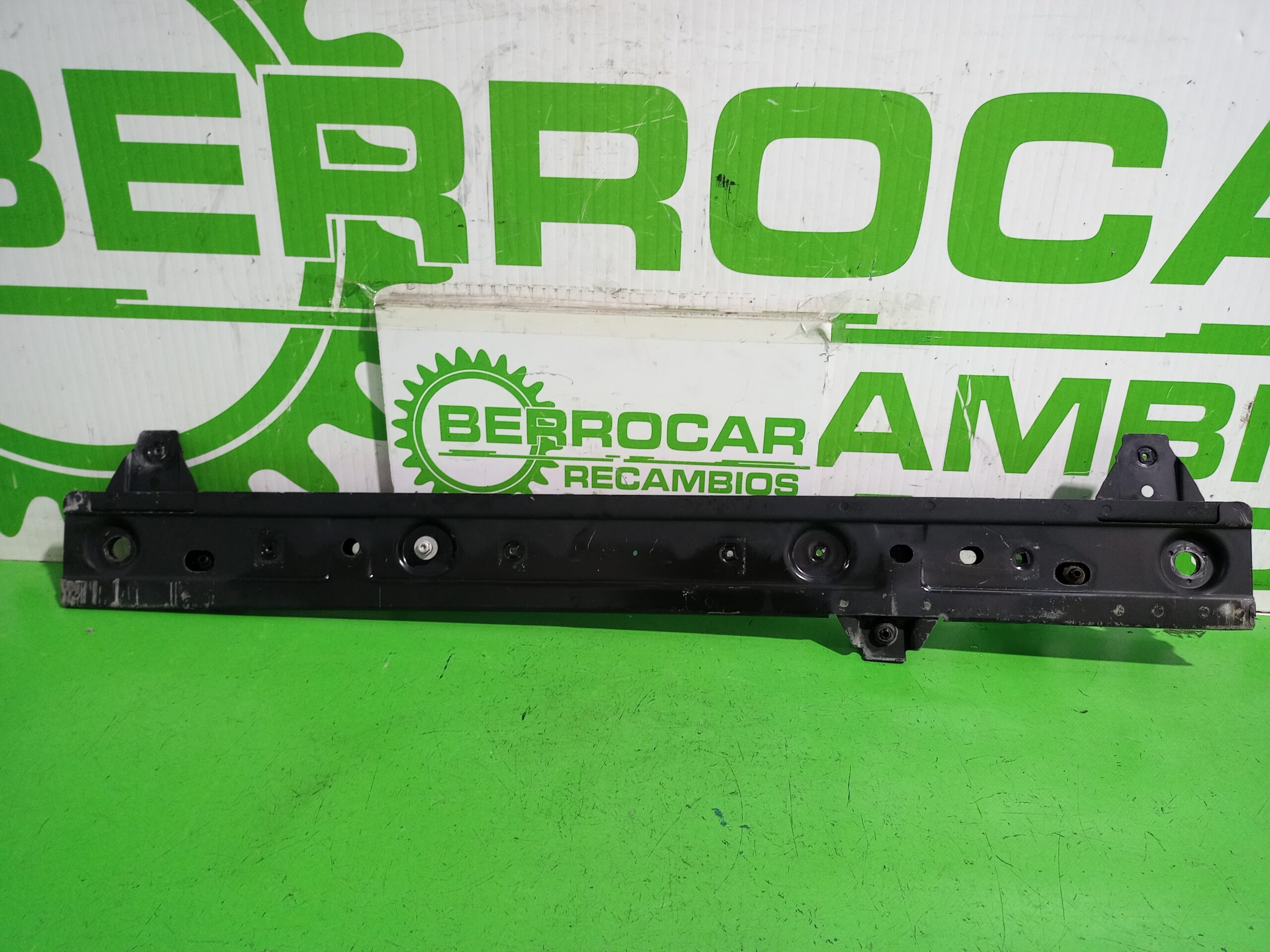 travesano_inferior_8200431050_renault_kangoo_profesional