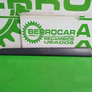 moldura_808211241r_renault_kangoo_profesional