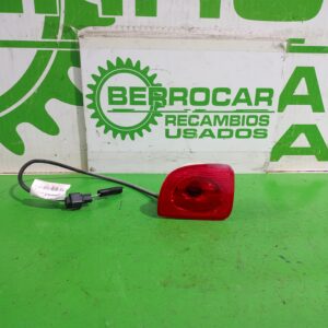 faro_antiniebla_trasero_izquierdo_8200419906_renault_kangoo_profesional