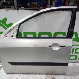 puerta_delantera_izquierda_1430135_ford_focus_berlina_cak_trend