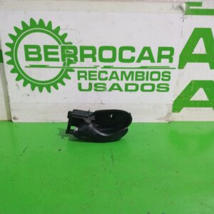 maneta_interior_delantera_izquierda_1097635_ford_focus_berlina_cak_trend