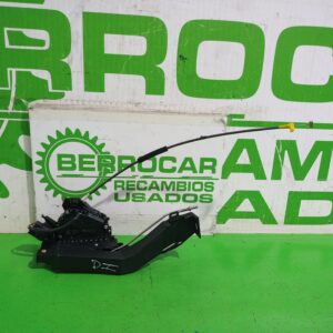 cerradura_puerta_delantera_izquierda_264aa21813_ford_focus_berlina_cak_trend